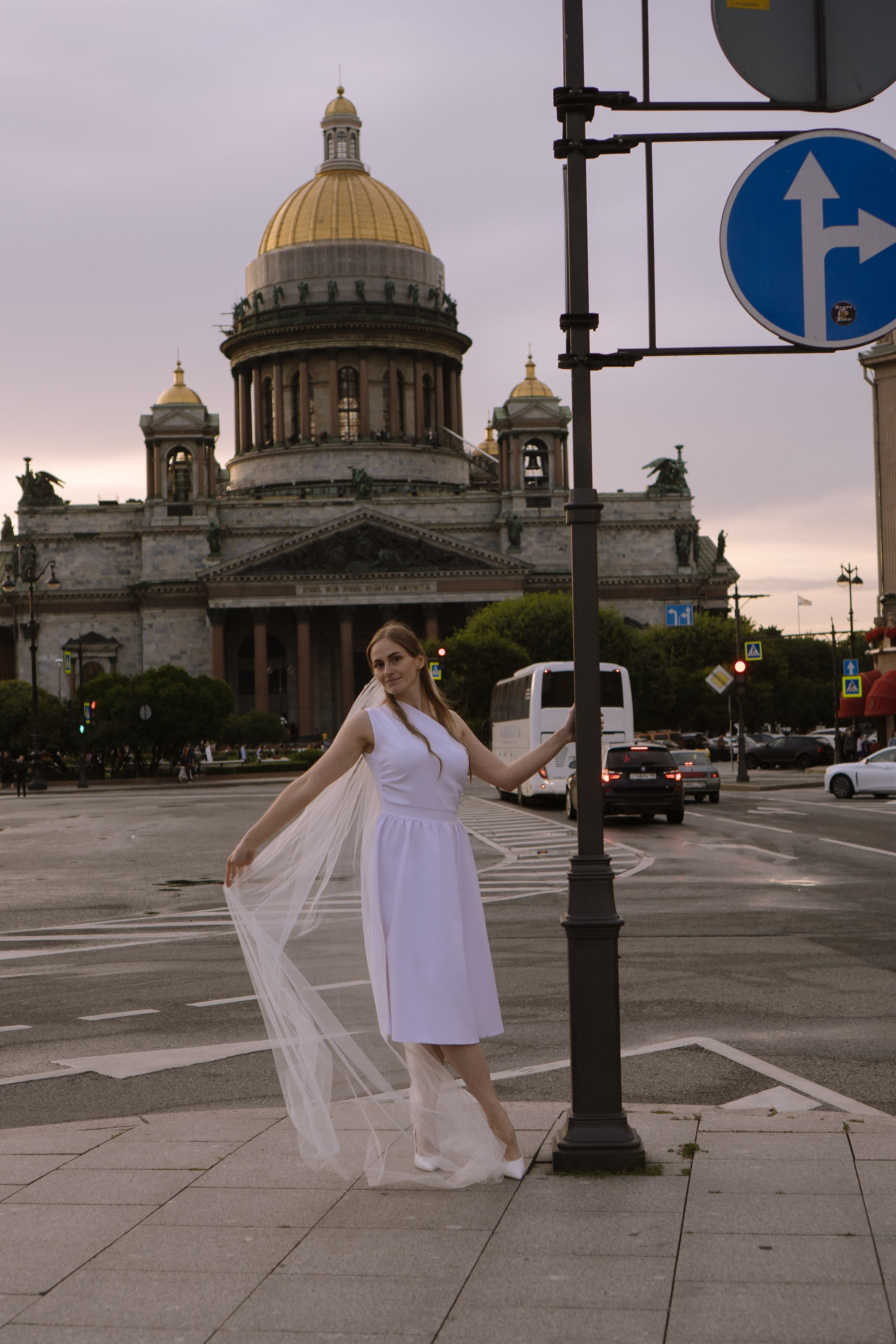 СВАДЕБНАЯ СЬЕМКА С ИСАКИЕВСКИМ СОБОРОМ, АСТОРИЯ И ЗАКОНОДАТЕЛЬНОЕ СОБРАНИЕ. Профессиональный фотограф, Санкт-Петербург — Виктория Богомолова