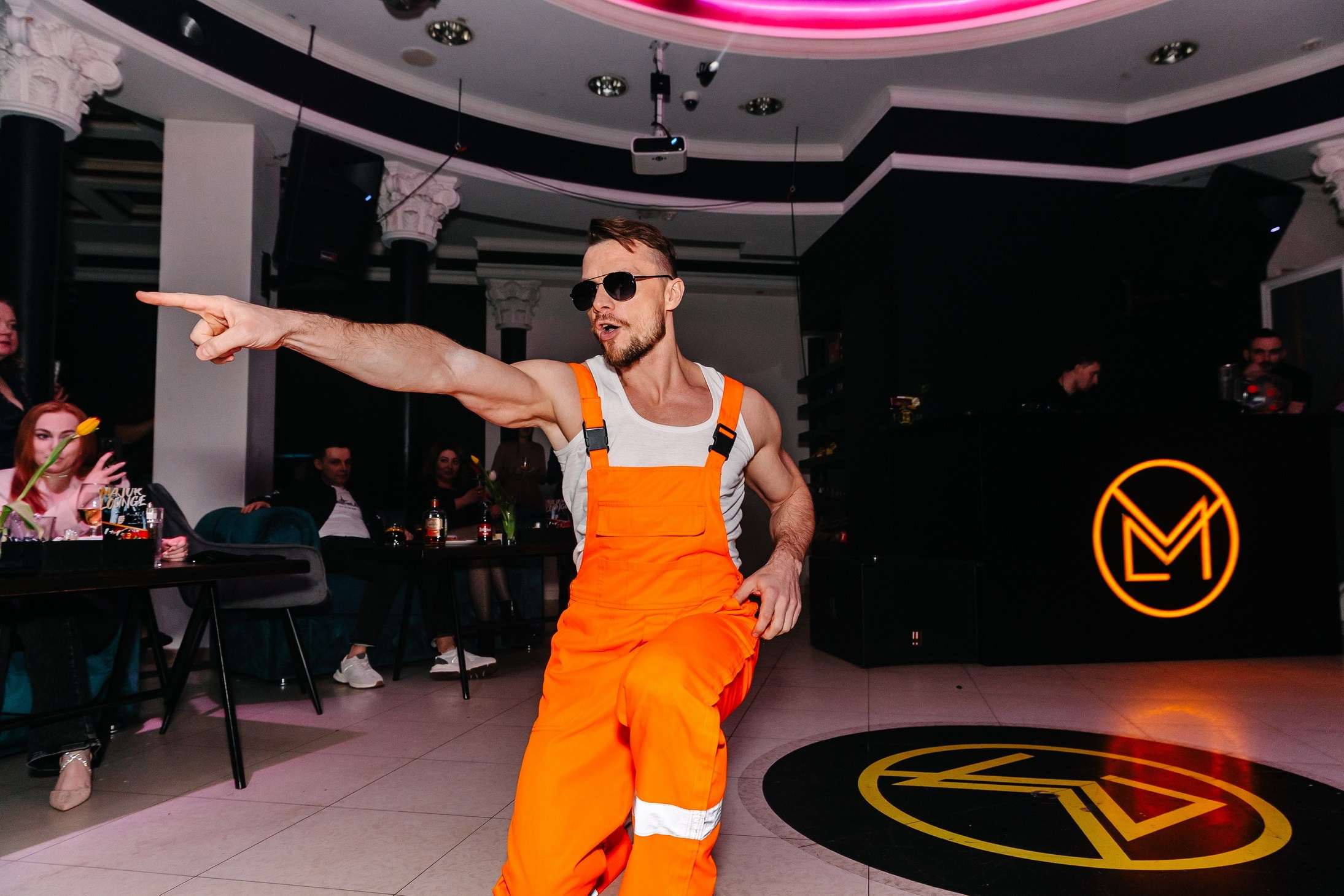 8 марта в лаунж-баре Major 2024. Свадебный, семейный и детский фотограф в Калининграде Елена Кравцова