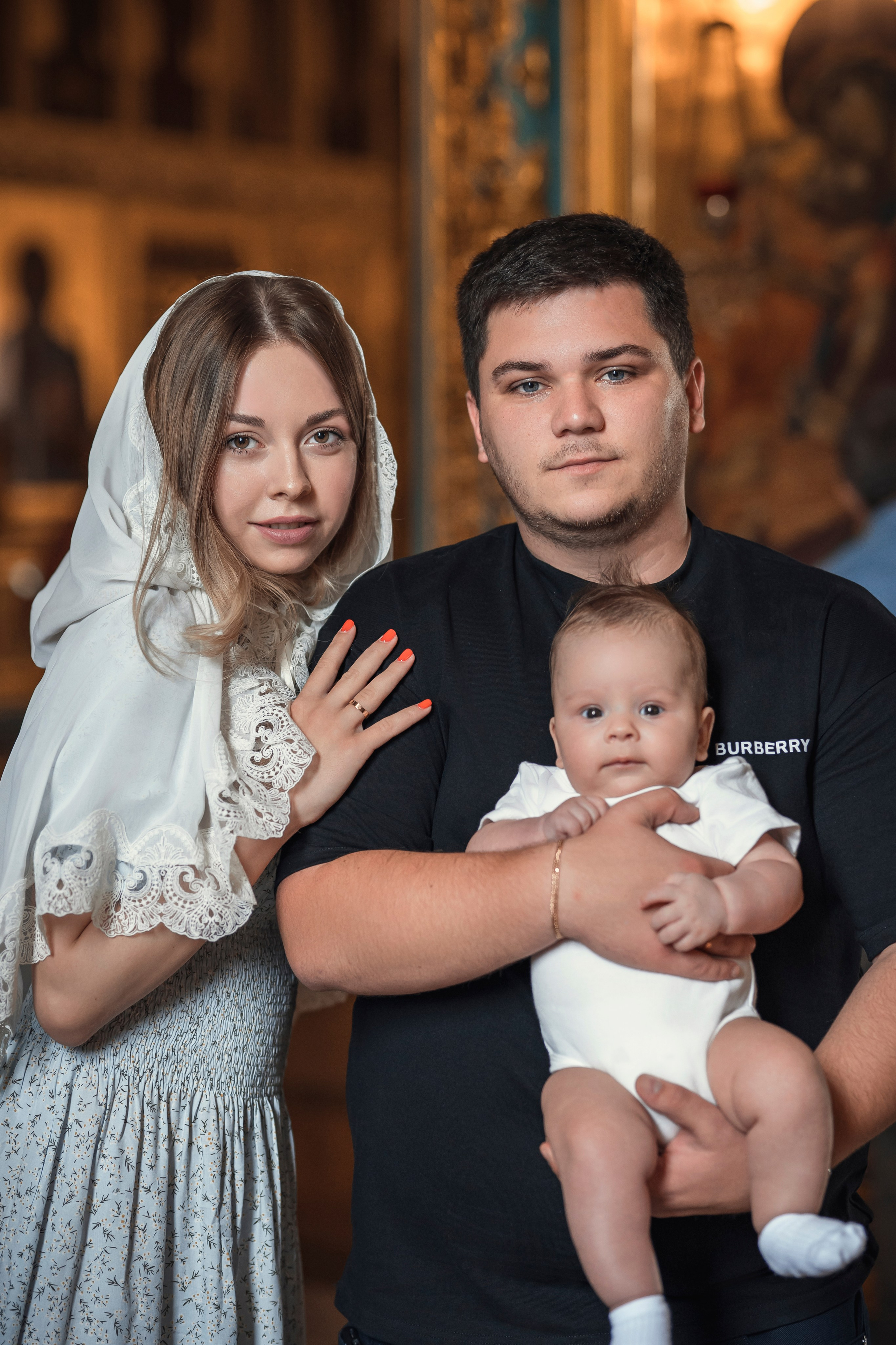 Крещение в Георгиевском храме, Одинцово. Семейный фотограф и фотограф на таинства в Москве Юлия Калайджян