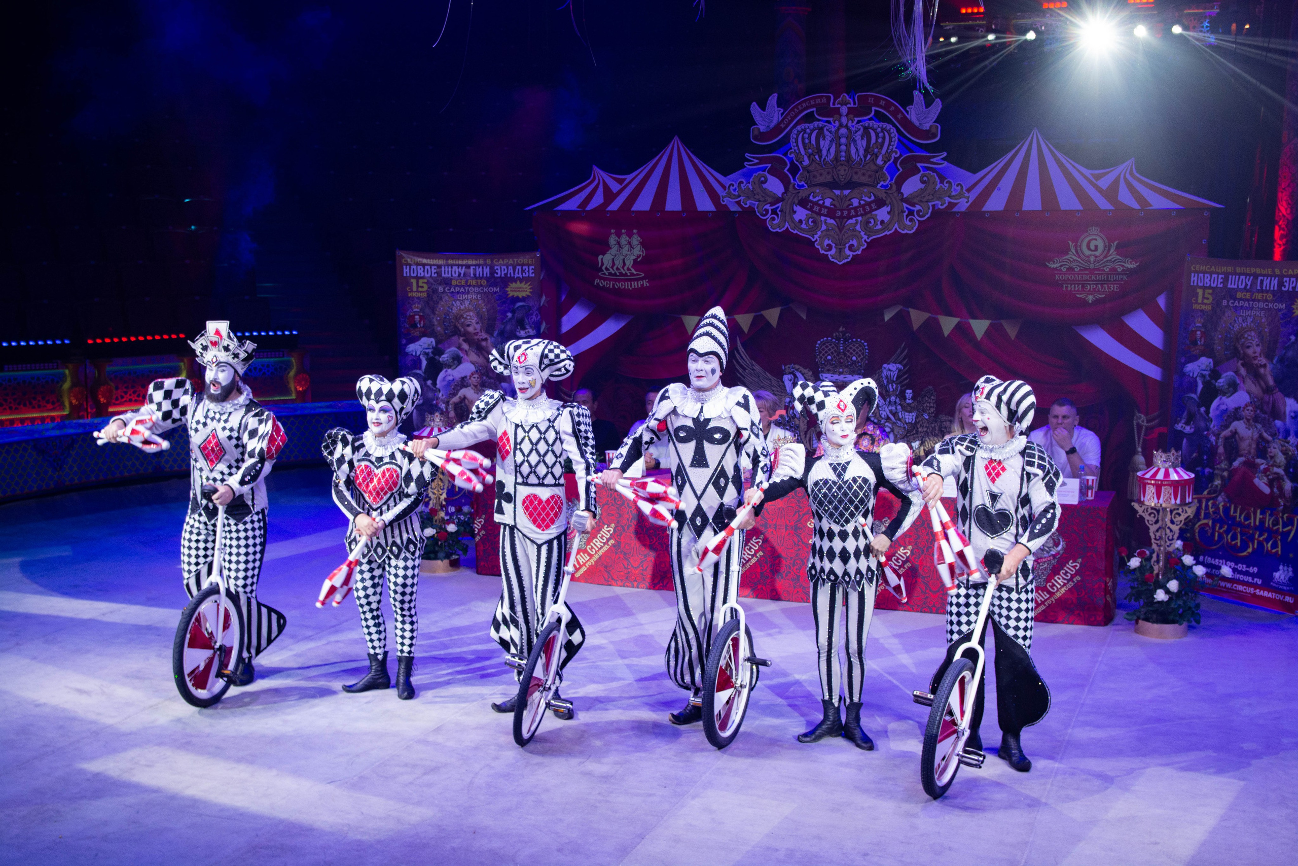 Пресс-конференция шоу ГИИ ЭРАДЗЕ «Песчаная сказка» Саратов 2024. Вадим Малянов — фотограф / видеограф в Саратове