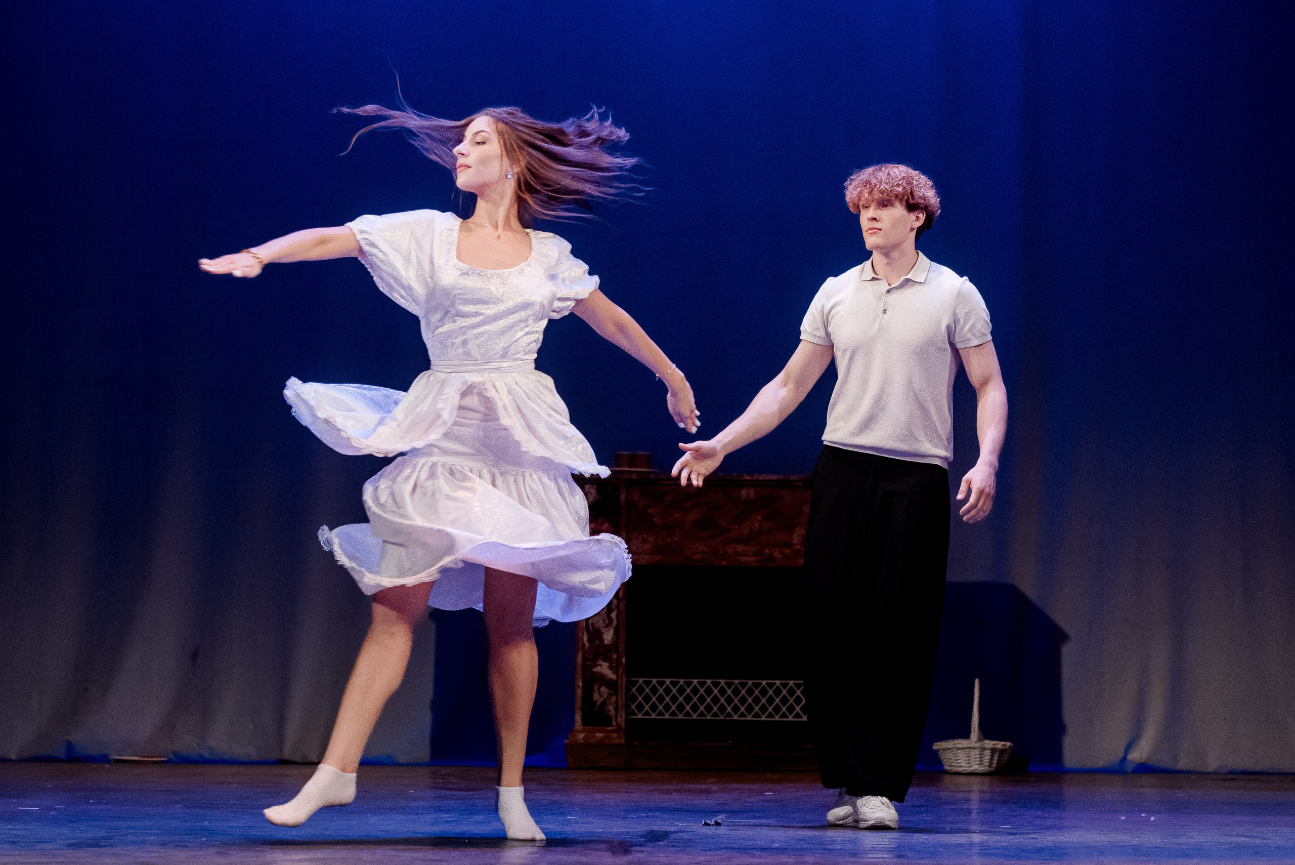 5 Лицей. Музкомедия. Хиллтон. Фотограф в Волгограде и Волжском Александр Горбань