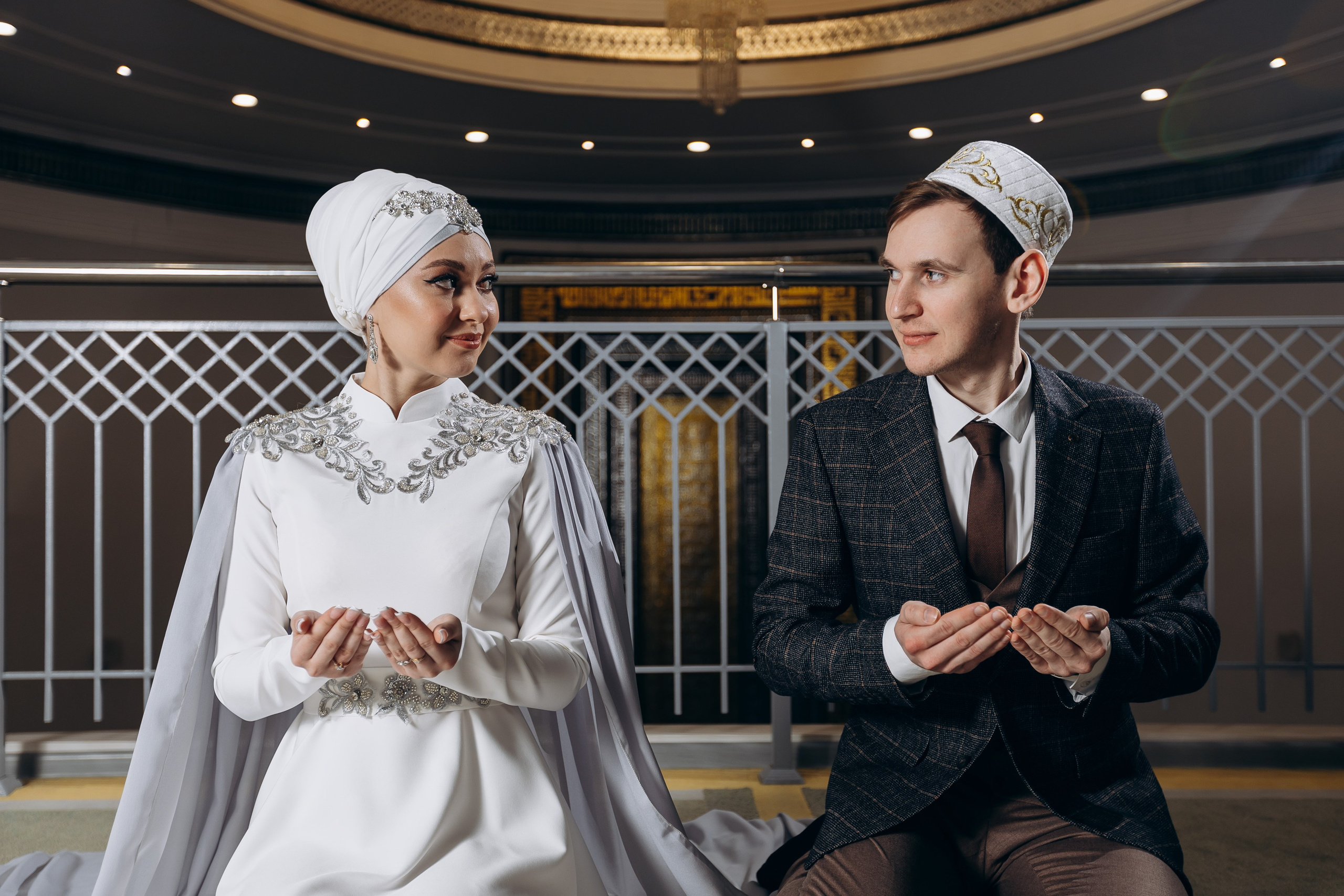 никах в мечети Ярдэм,  фотосессия в мечети Ярдэм, фотограф на никах Казань Ranas4you, образ невесты на никах, завязывание платка Казань, платье на никах Казань, фотограф на мусульманские свадьбы Ranas4you