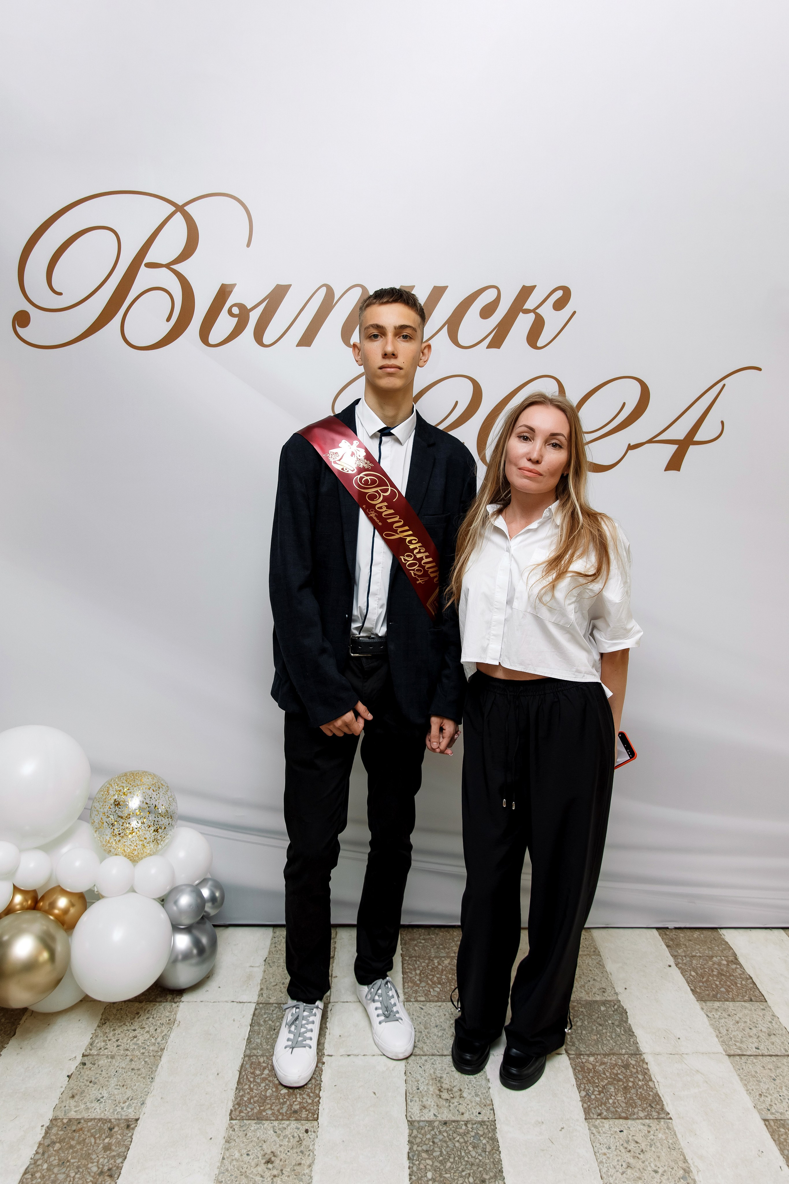 11 класс Последний звонок. Фотограф Любовь Корниенко, Примоский край