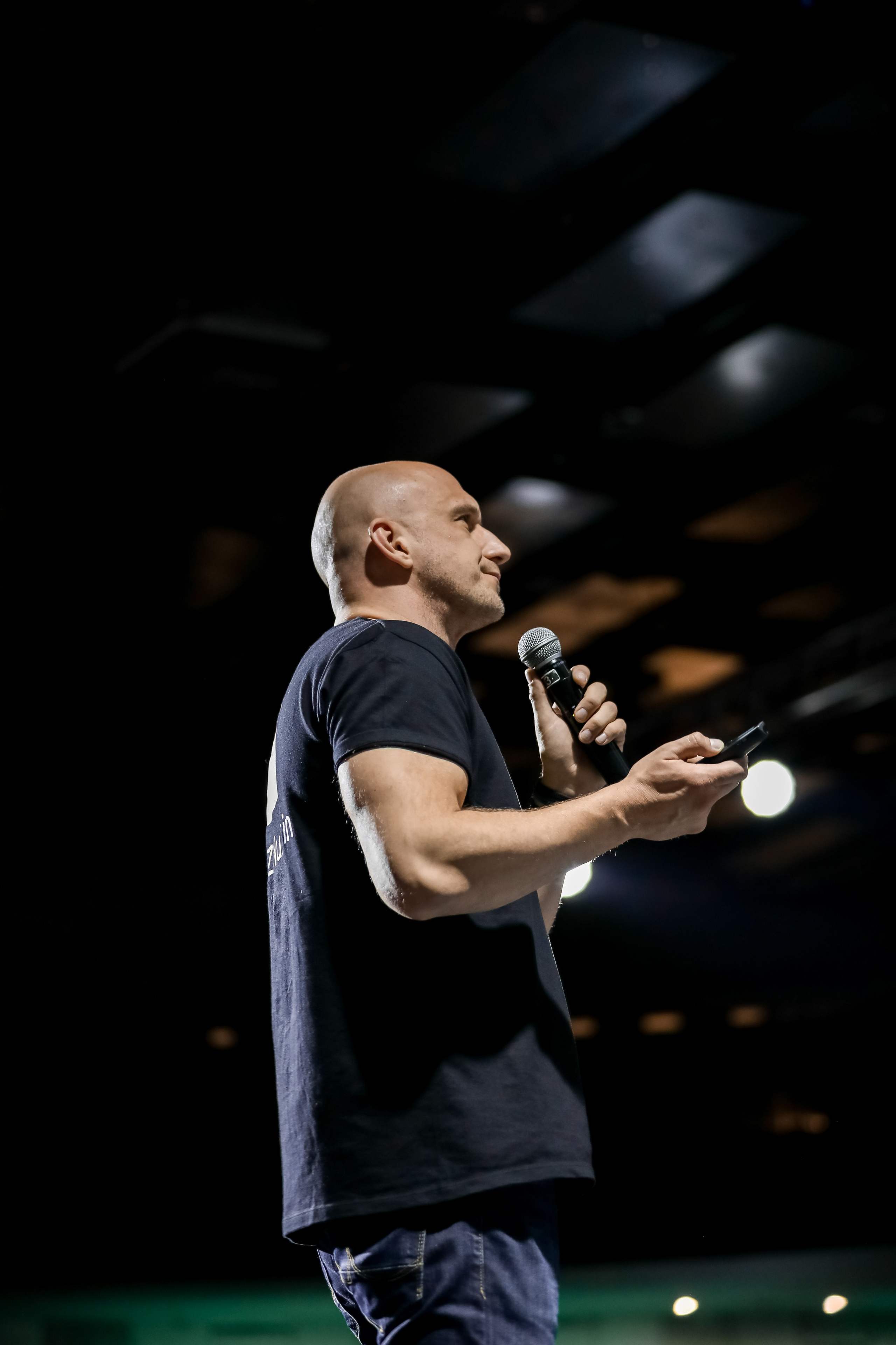 ФЛАГМАН / ГЛАВНЫЕ СПИКЕРЫ ОЛЕГ ТОРБОСОВ / СТАС ЕГОВЦЕВ. Photographer Viktoriya Markushina «My world throug»