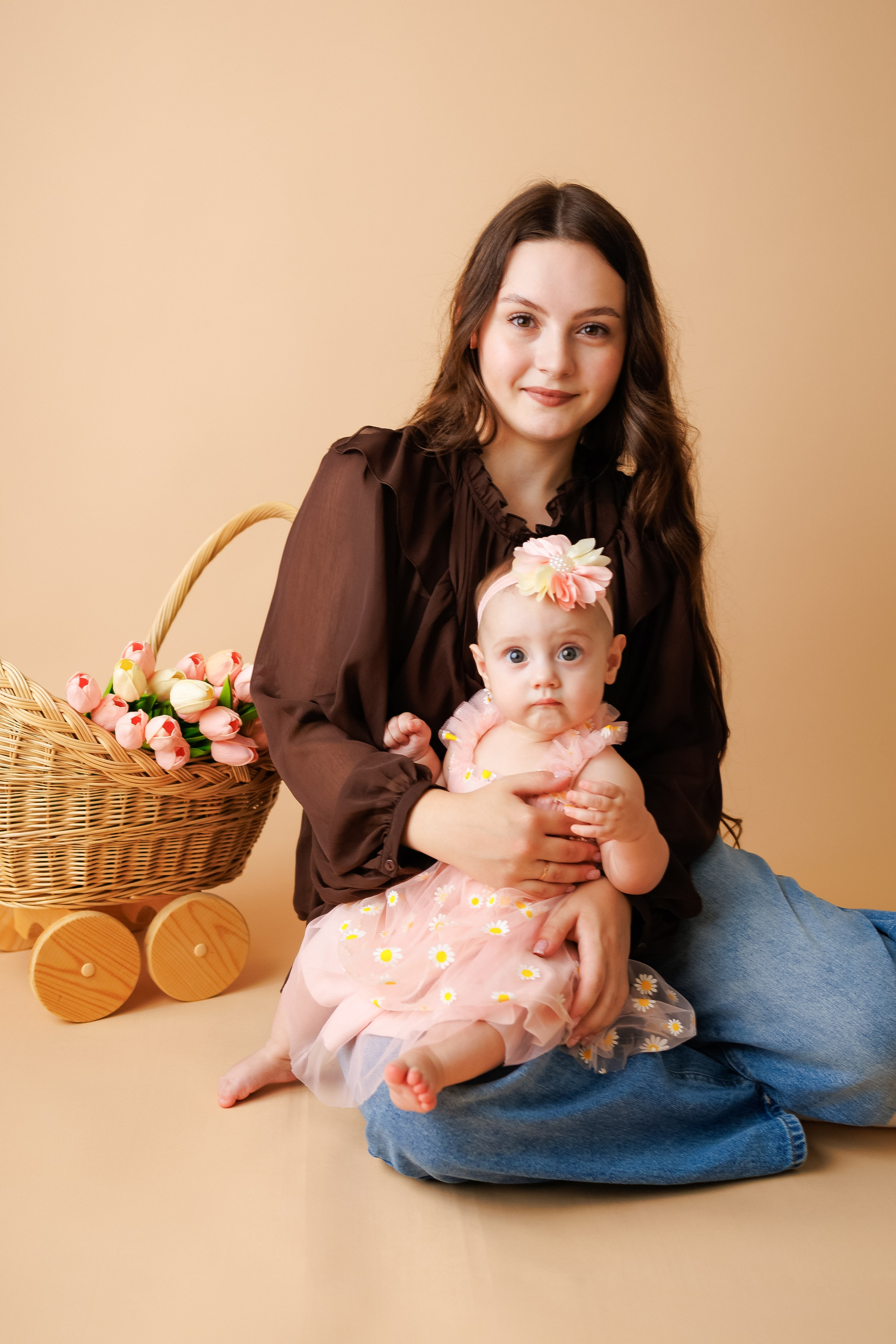 Аделе полгодика. Фотограф новорожденный малышей Новосибирск