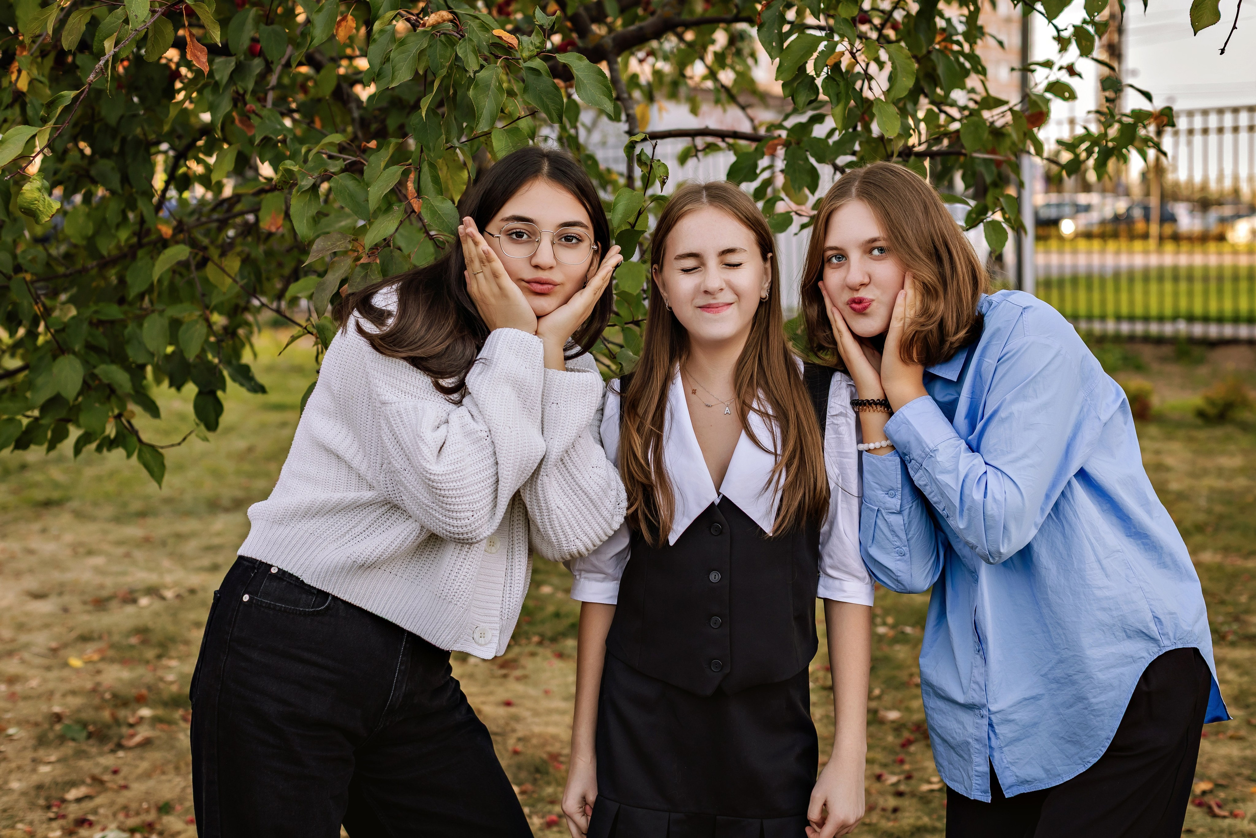 Галерея съемок в школе. Фотограф и видеограф Москва. Свадебный фотограф, видеограф. Выпускные альбомы. Оживающие альбомы