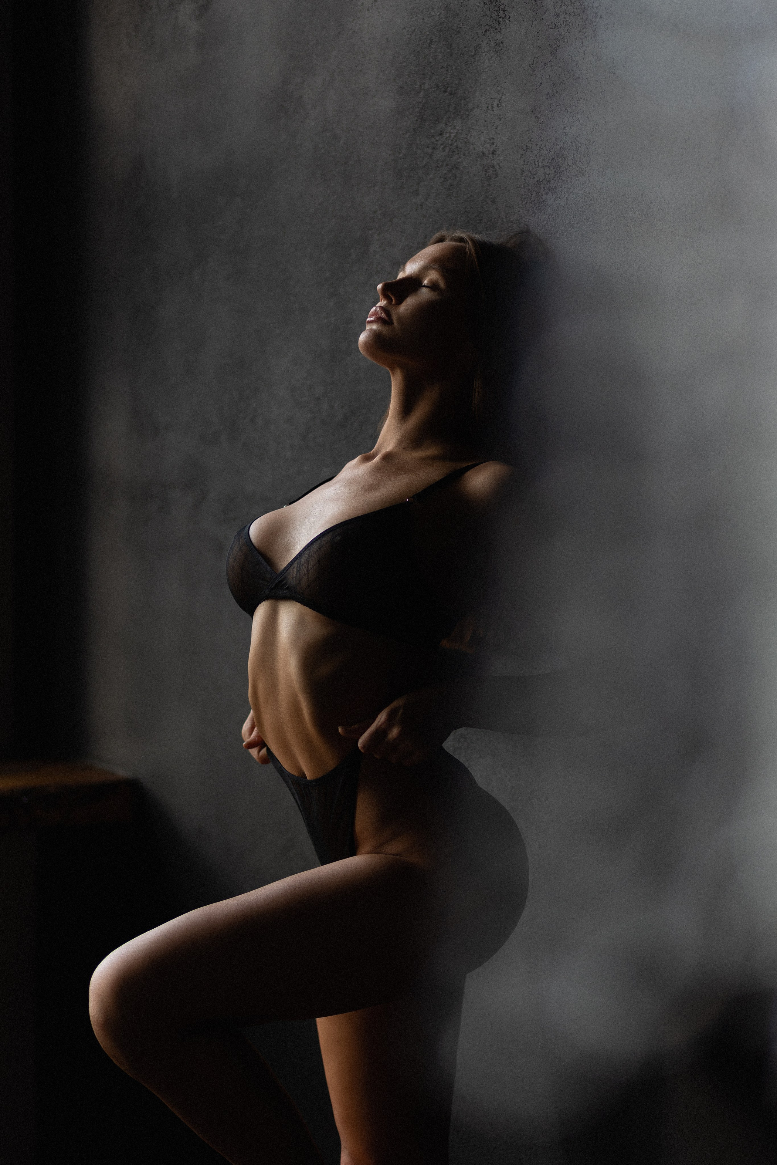 Анна студия Манекен. Женский фотограф в Екатеринбурге Марина Логинова