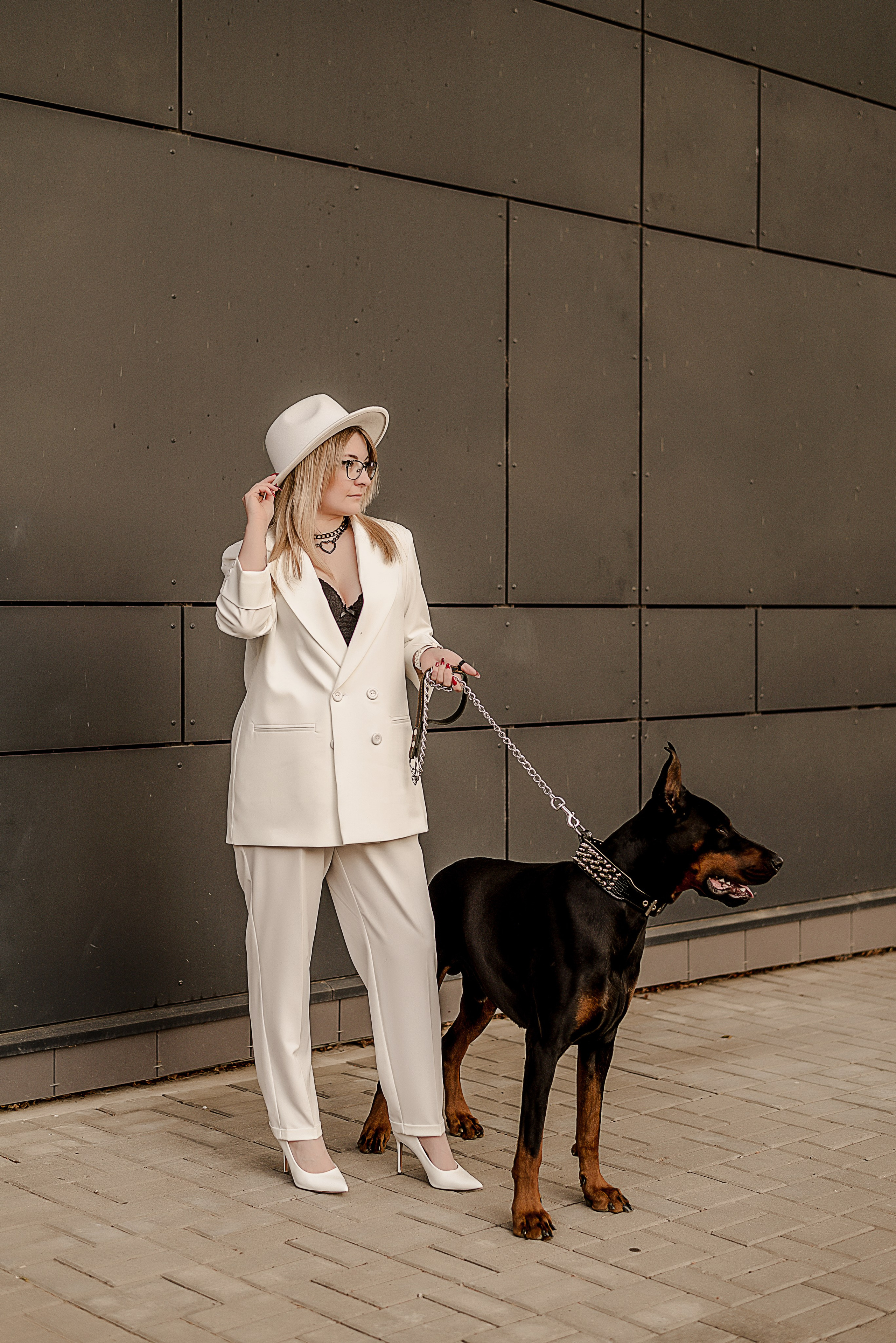 Фотосессия с доберманом в Калуге. Фотограф в Калуге Марина Афанасьева