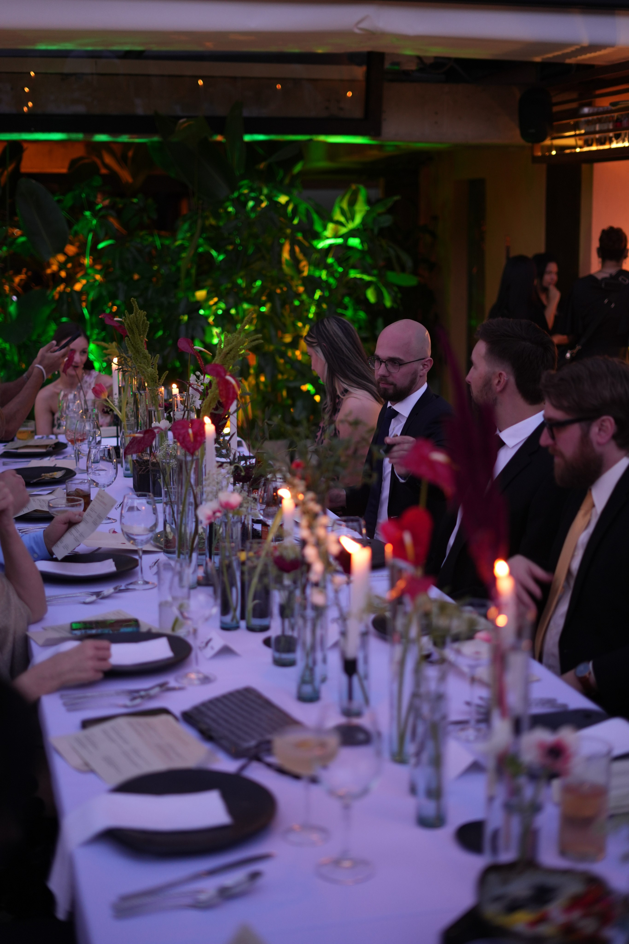 Olivia and Zack / 1 wedding day. Wedding Photographer in Barcelona and Medellin