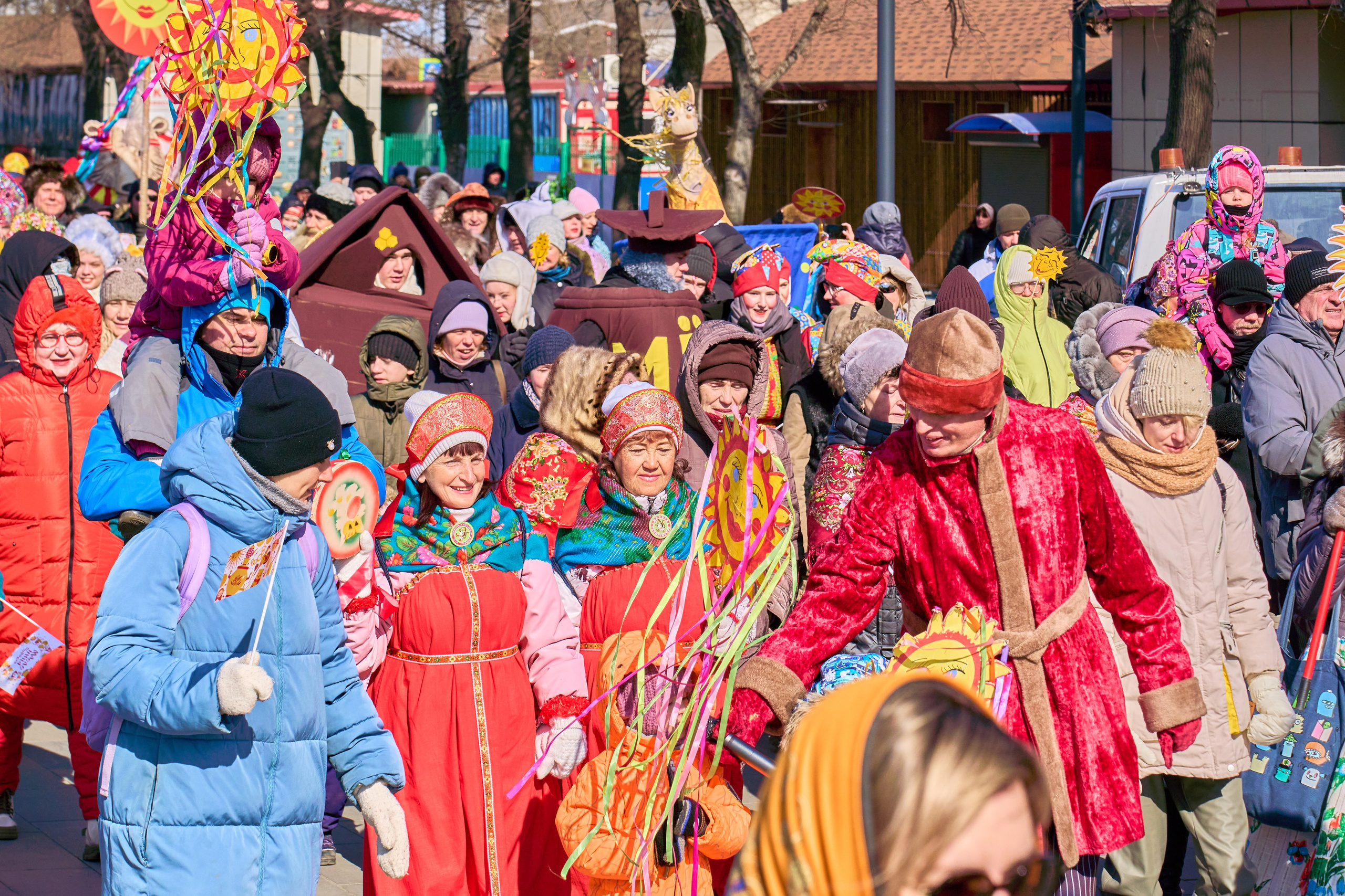 Масленица. Фотограф во Владивостоке