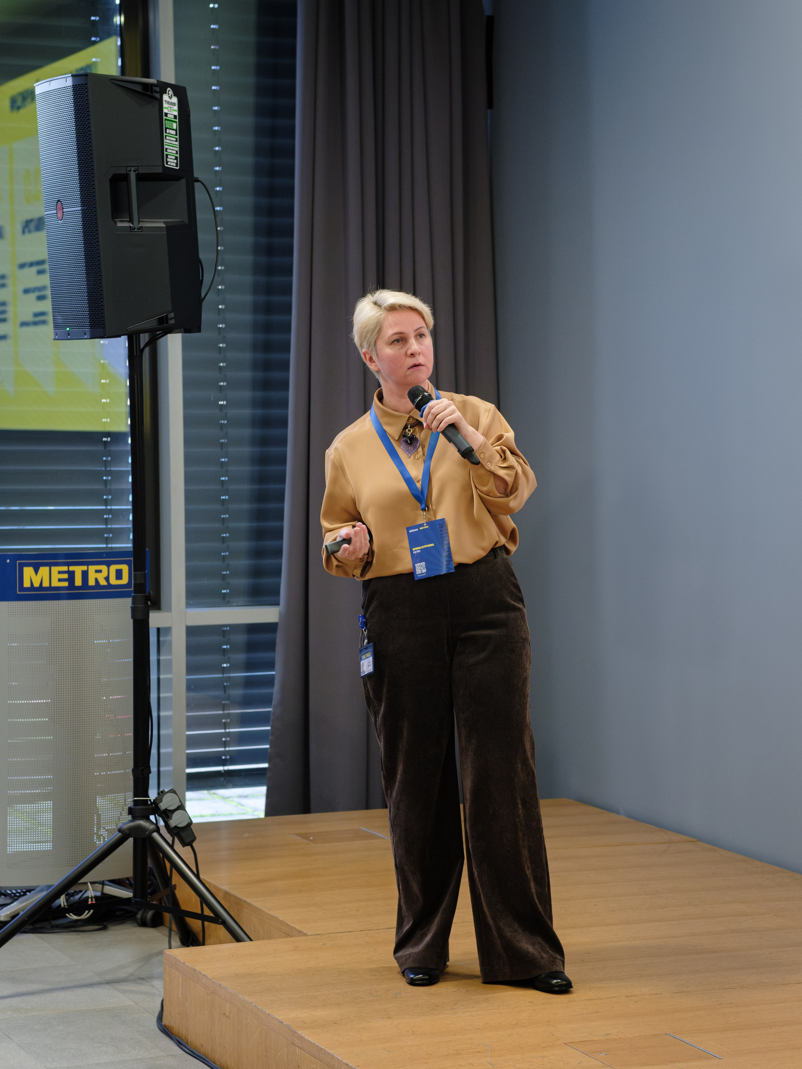 METRO. Репортажный и портретный фотограф в Москве Илья Спиридонов