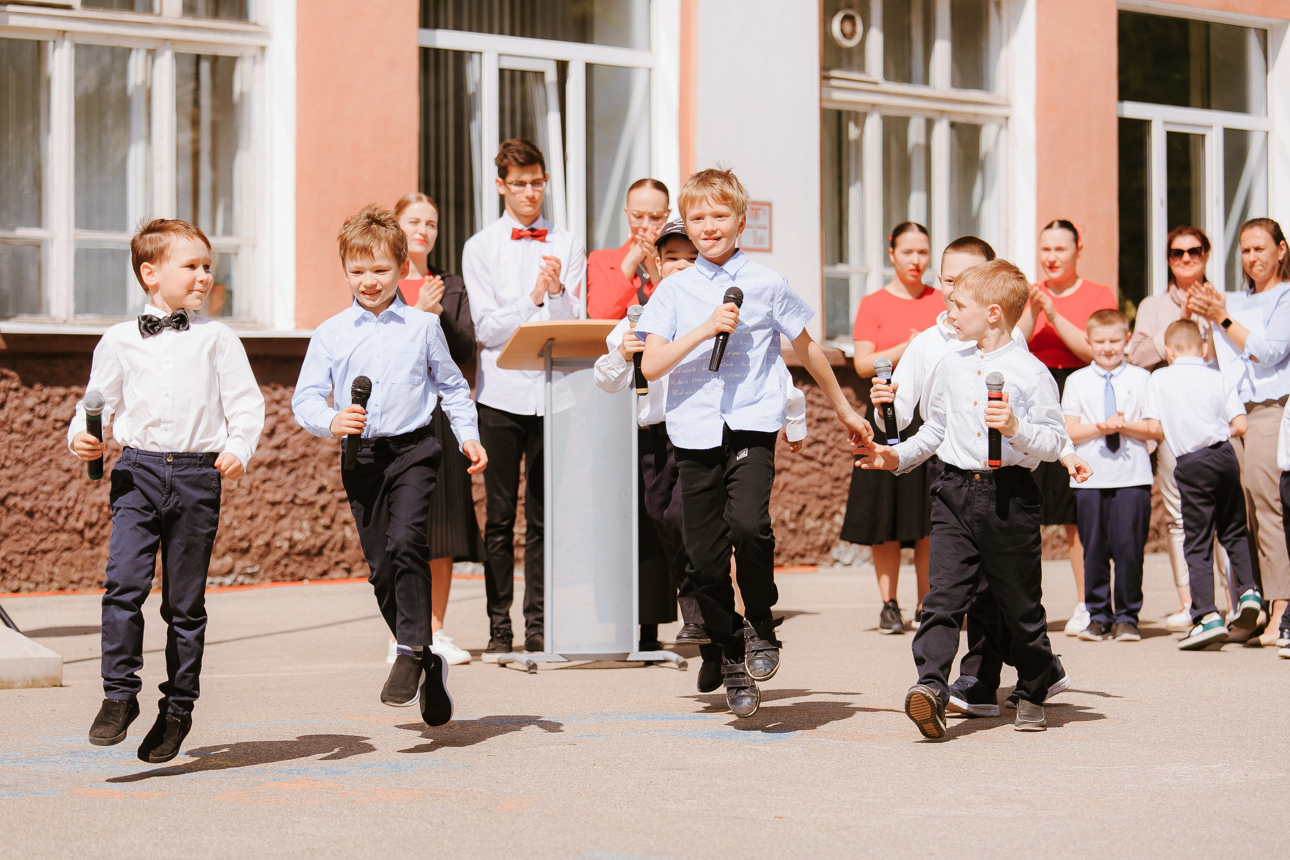Портфолио фотографа на последний звонок. Свадебный и репортажный фотограф в Ярославле и Санкт-Петербурге Роман Микрюков