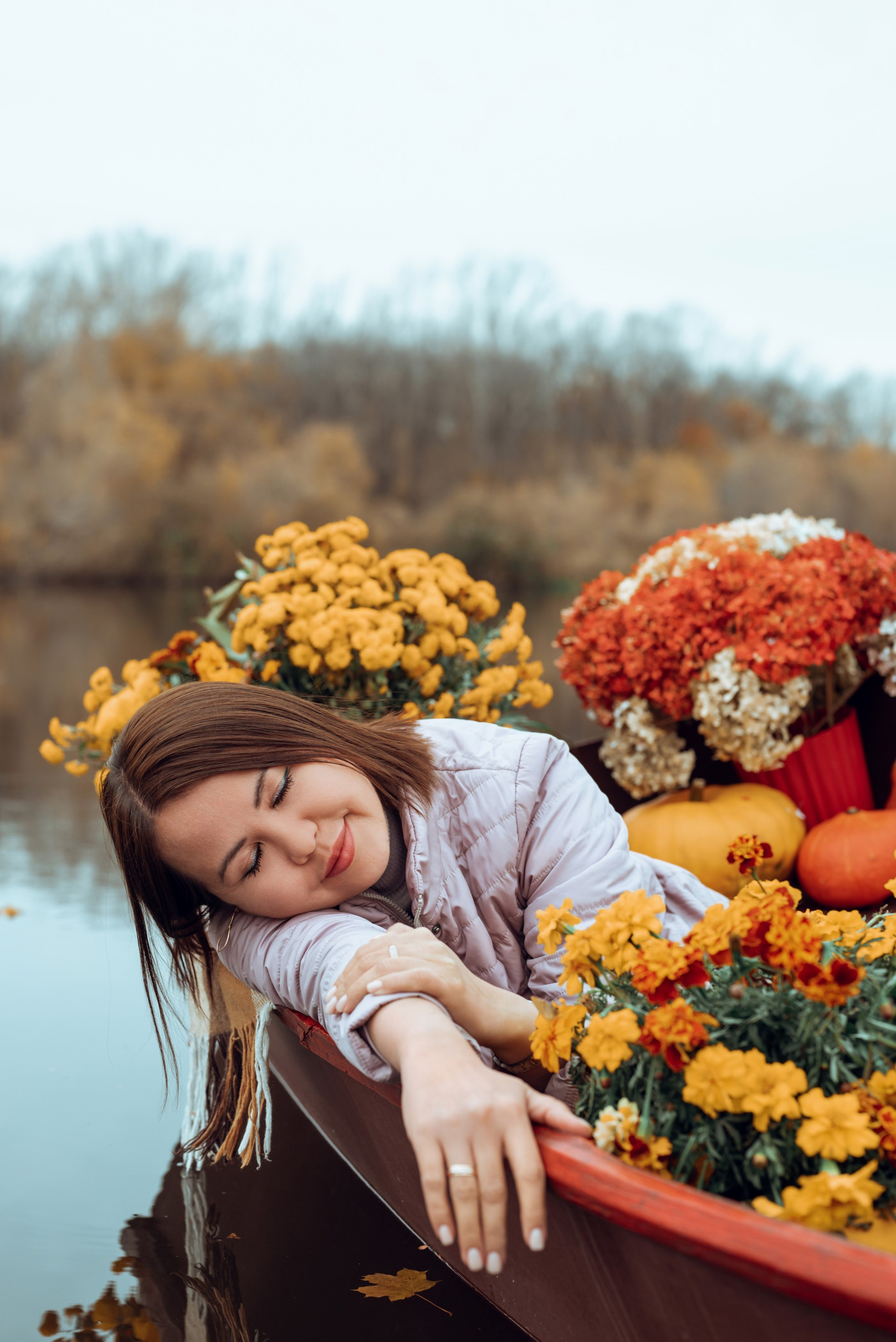 Фотопроект с осенней лодкой. Фотограф в городе Салават