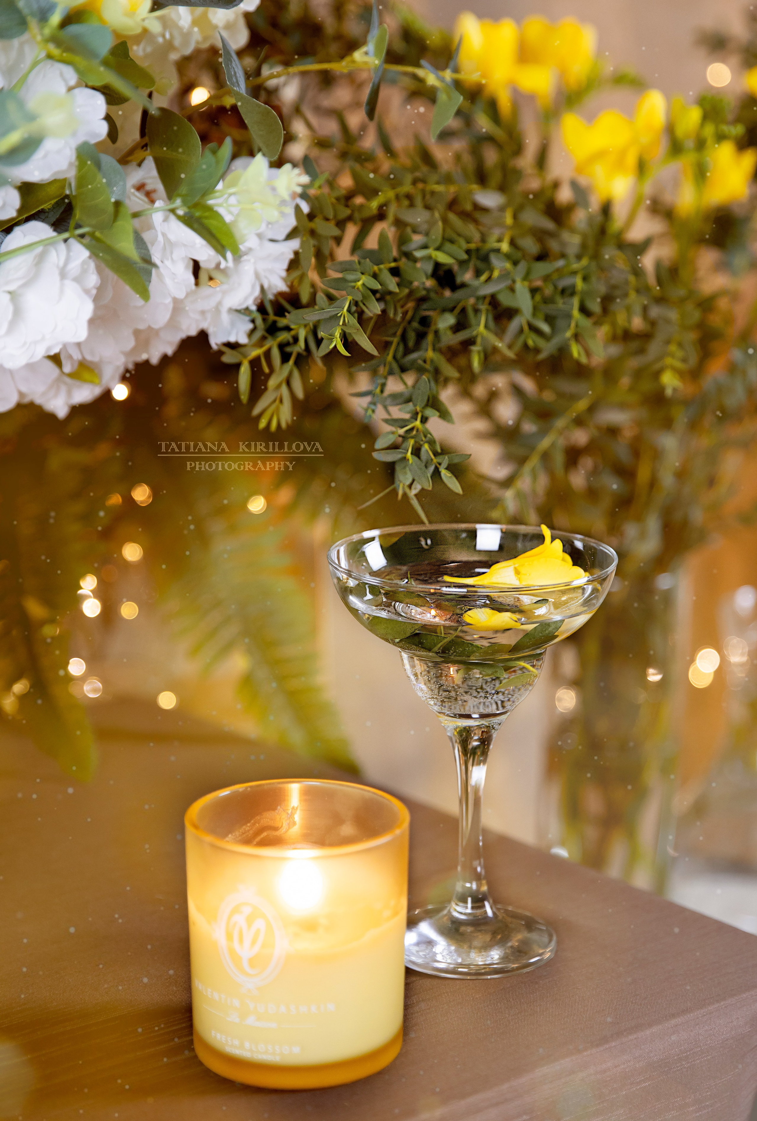 Предметная съемка, цветы, открытки. Фотограф — Татьяна Кириллова, г. Санкт-Петербург