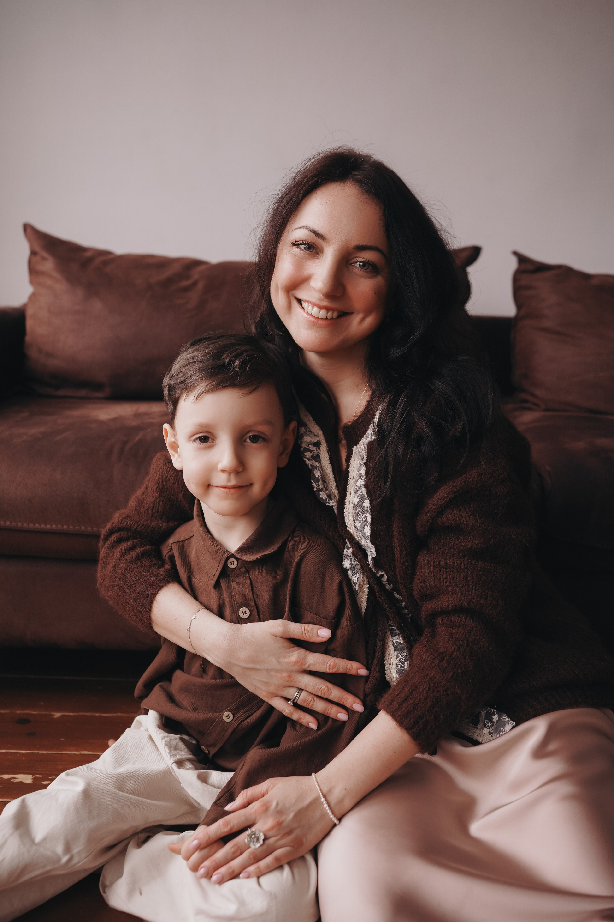 Фотодень Мамы 2026. Фотограф Новорожденных в Москве. Семейные истории в стиле LIFE