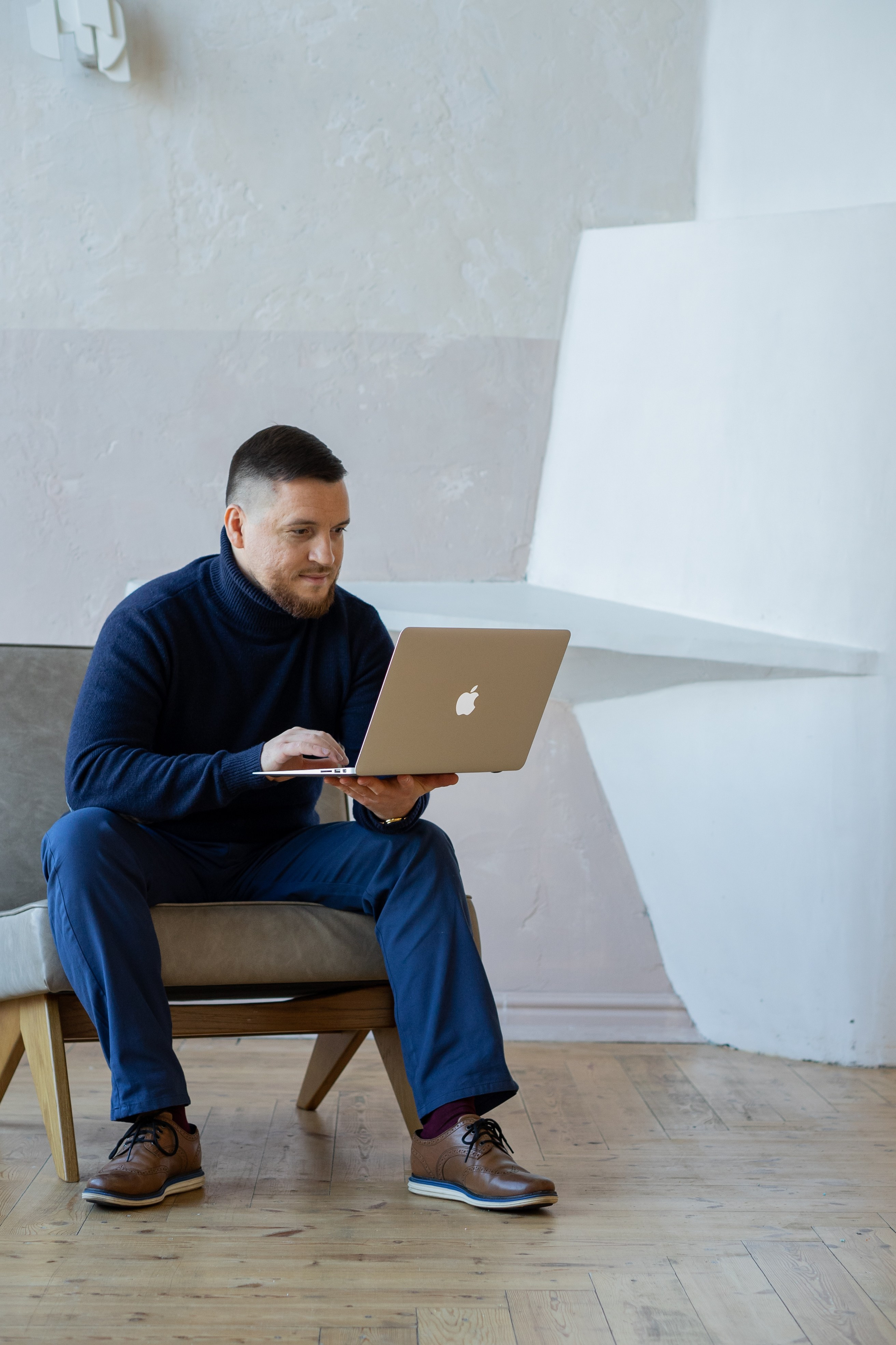 Виктор Хирург-эндокринолог. Фотограф Ольга Игорева