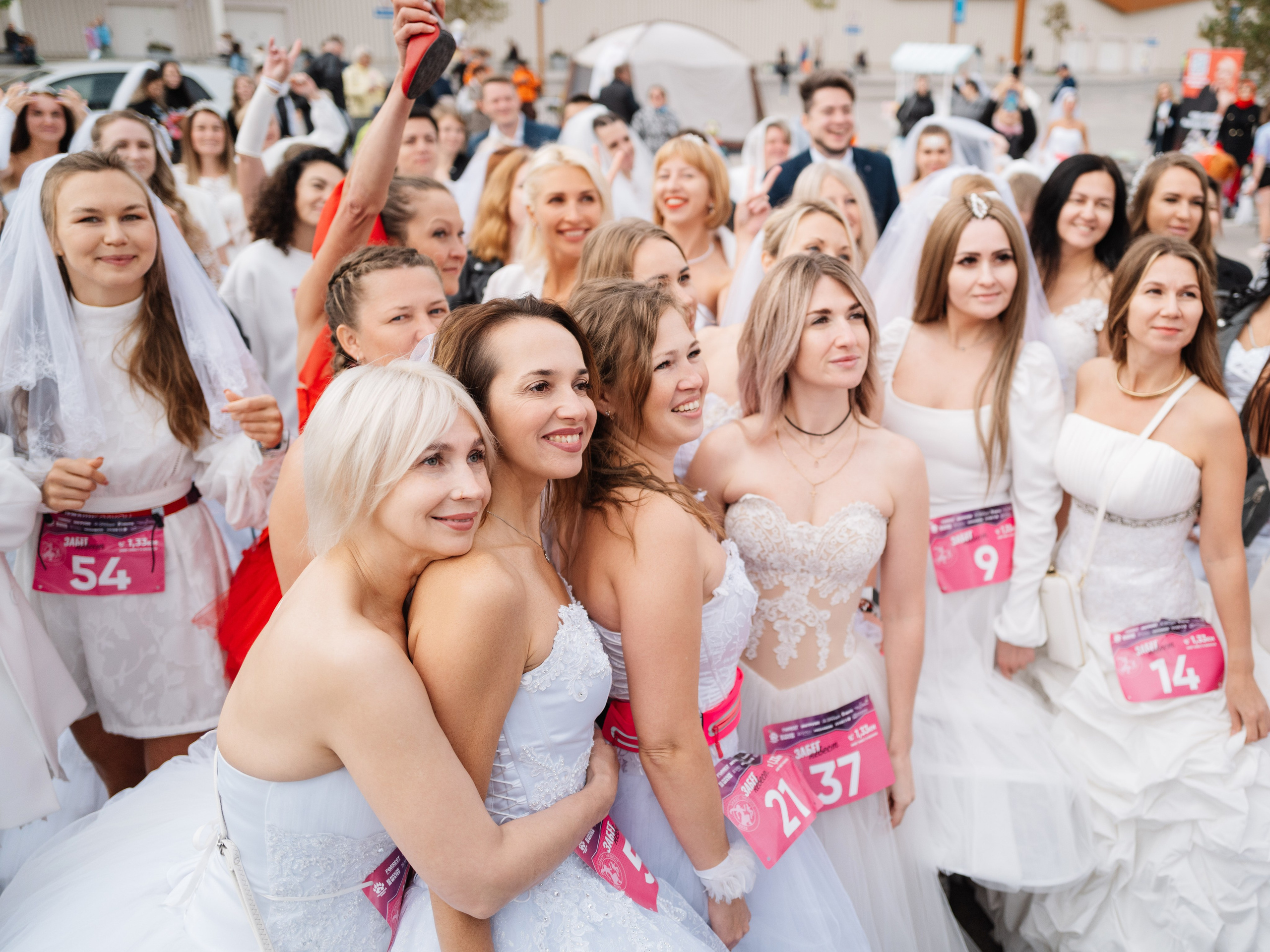Забег невест. Фотограф Алексей Шрайбик