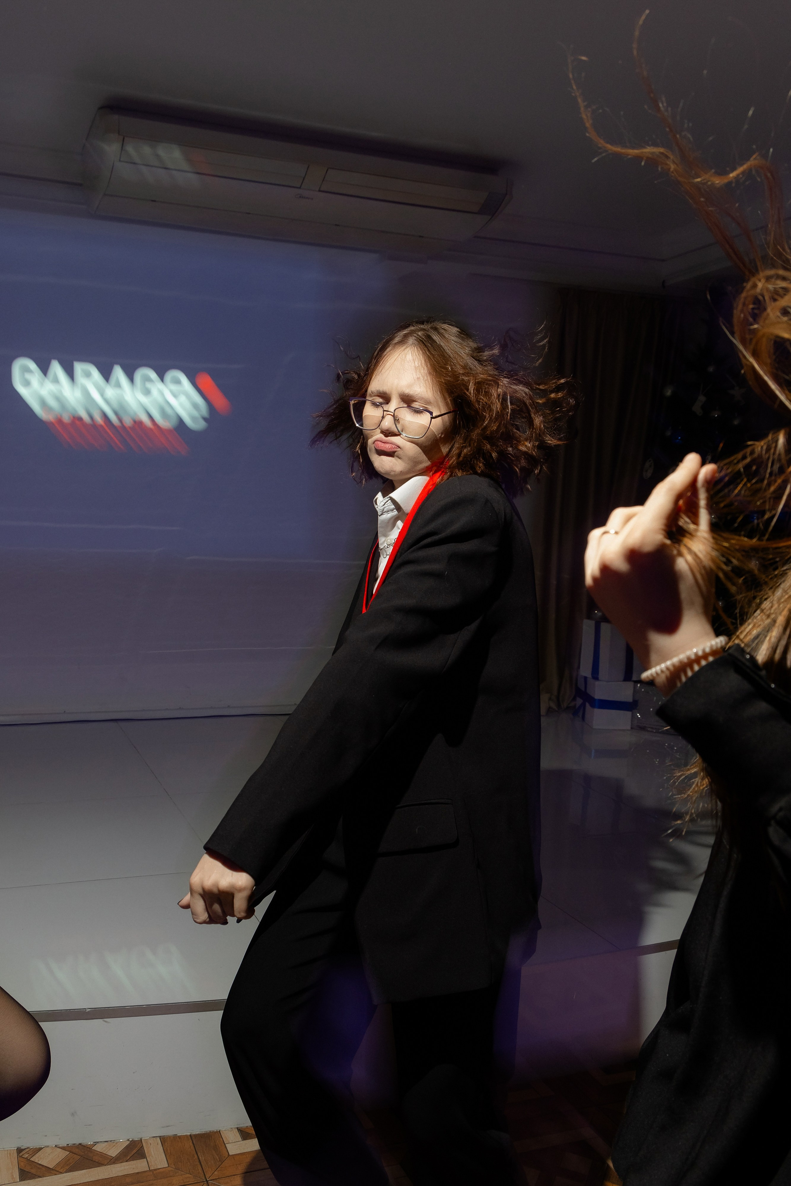 Корпоративная фотосъемка для кафе GARAGE | Новый год 2025 | Минск. Свадебный фотограф в Минске/Беларуси Сергей Спиридонов