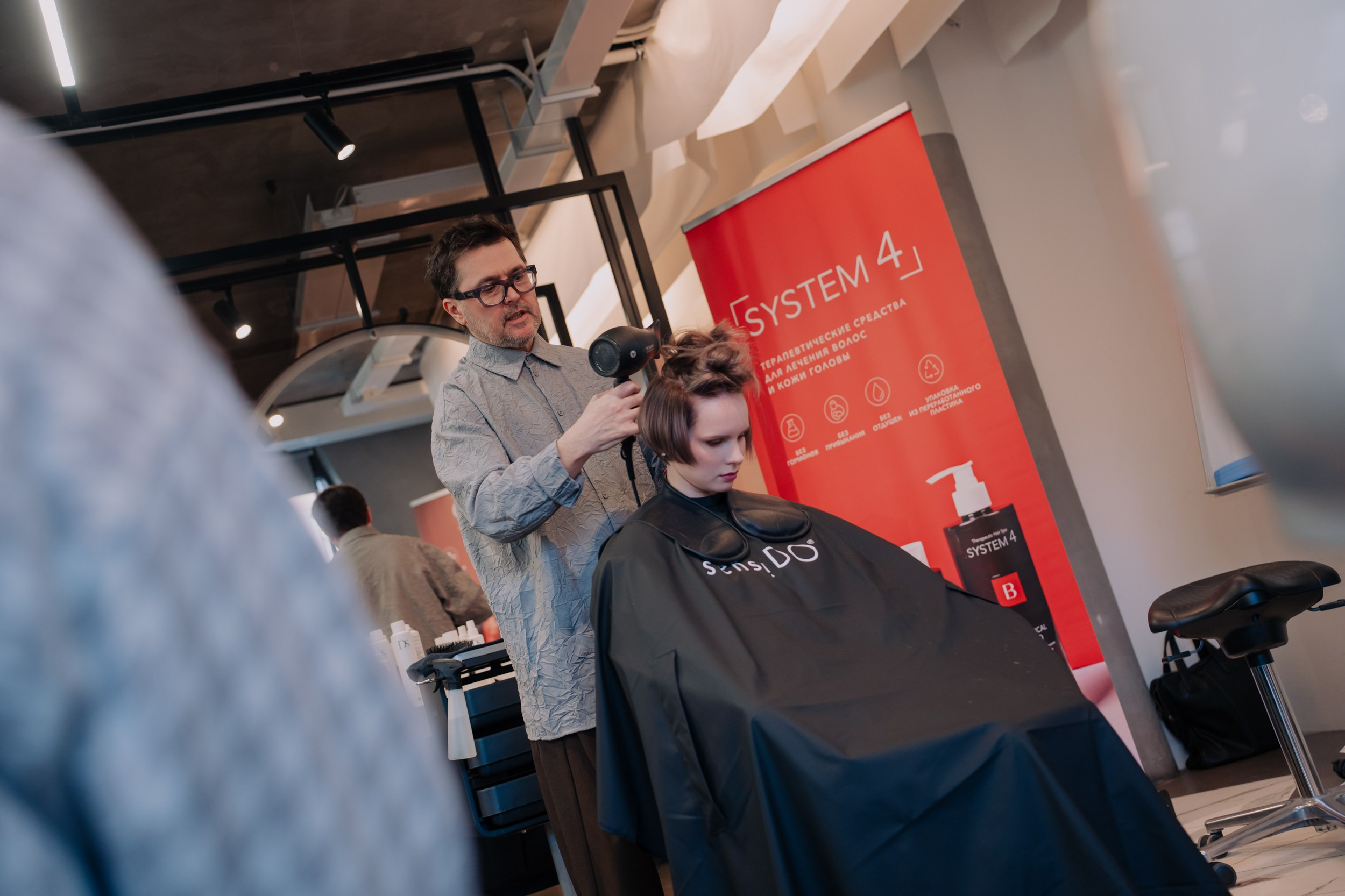 Мастер класс по стрижкам от Олега Курникова. Портретный и репортажный фотограф в Санкт-Петербурге Максим Пашков