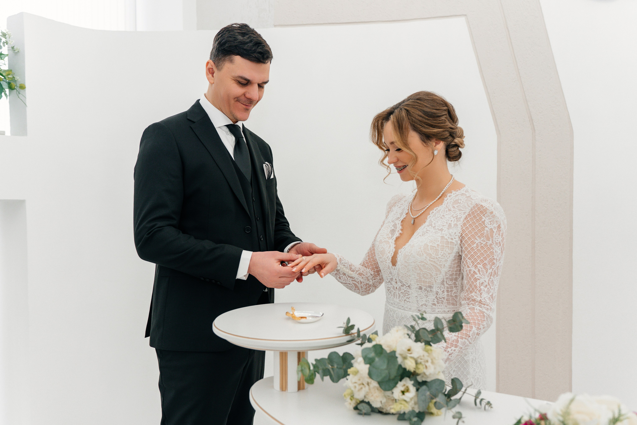 ЗАГС Октябрьского района (большой зал). Ваш семейный фотограф в Минске — Вика Трегубова