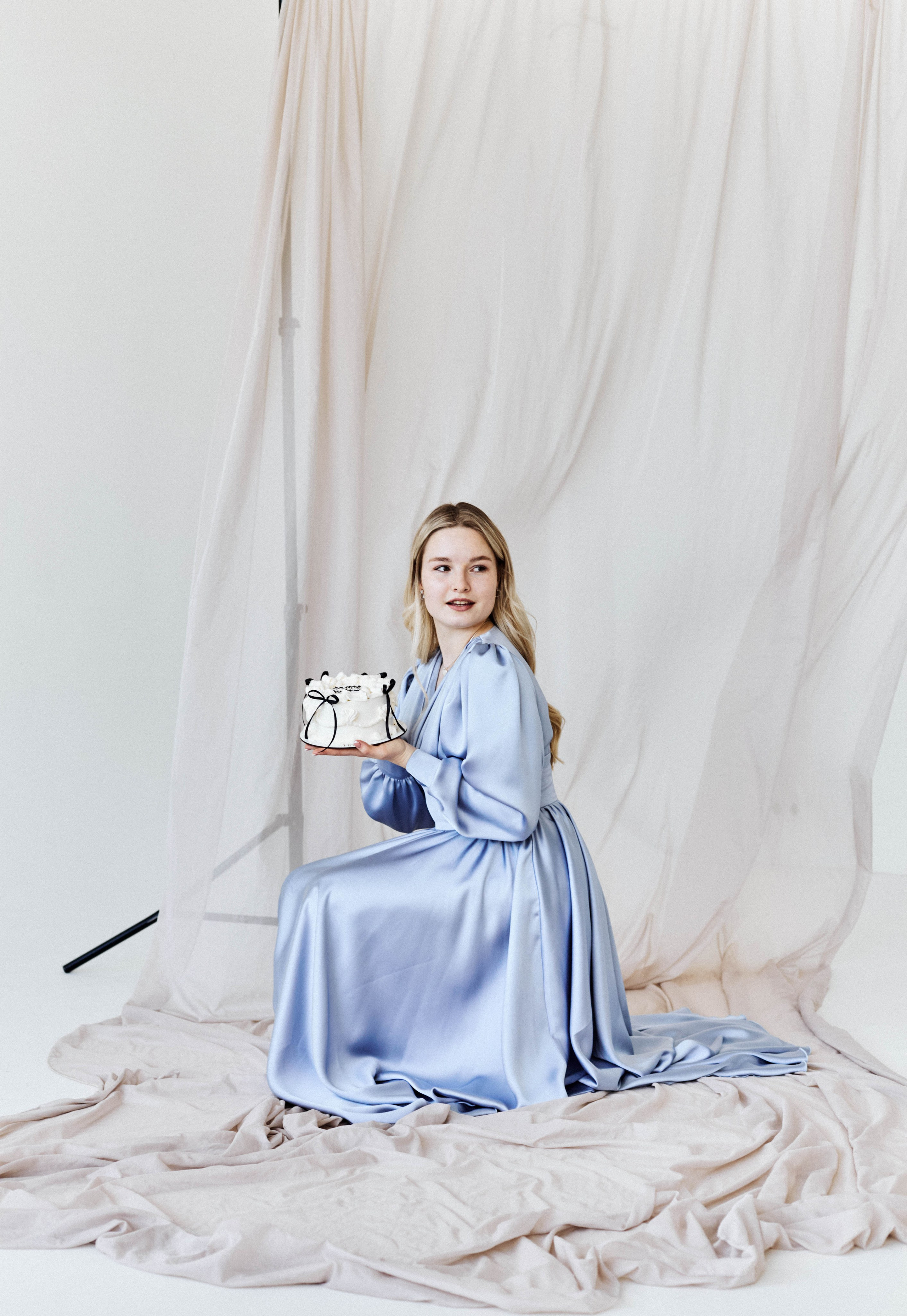 Монника. Свадебный салон-ателье Бонжур в Минске Bonjour