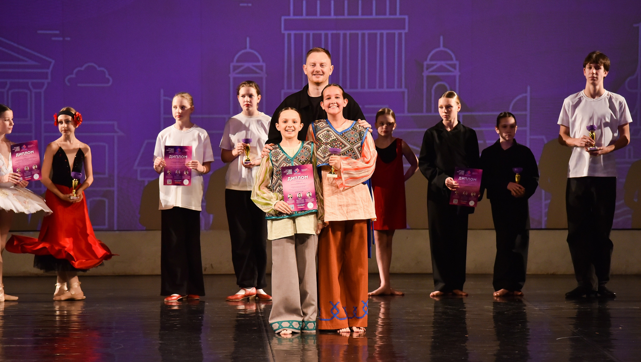 01.12.2024 Фестиваль хореографического искусства «АРТ-КОМПАС. СЕВЕРО-ЗАПАД» г. Спб. Медиастудия Фото Концепт