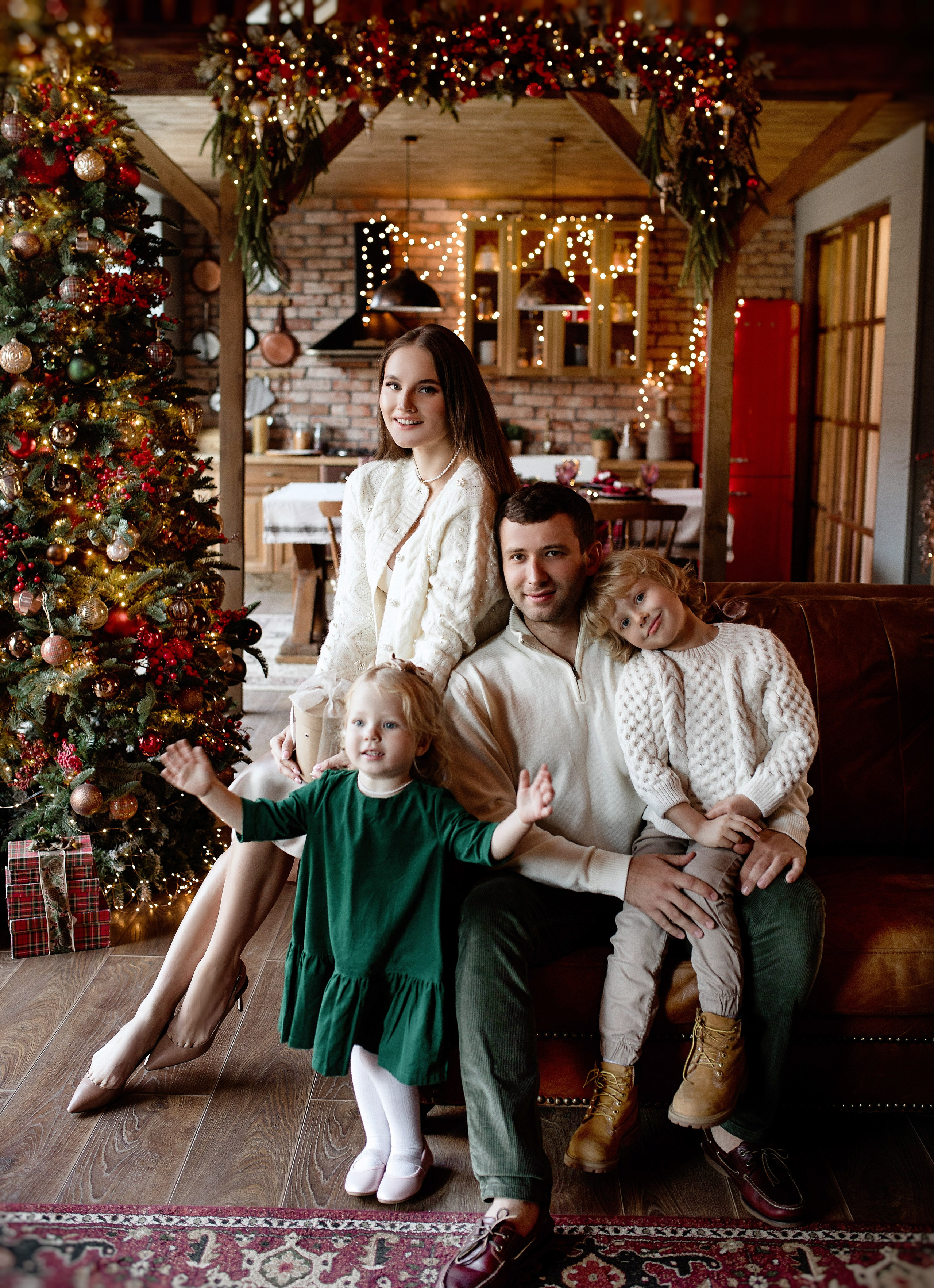 Шале. Family and content photographer