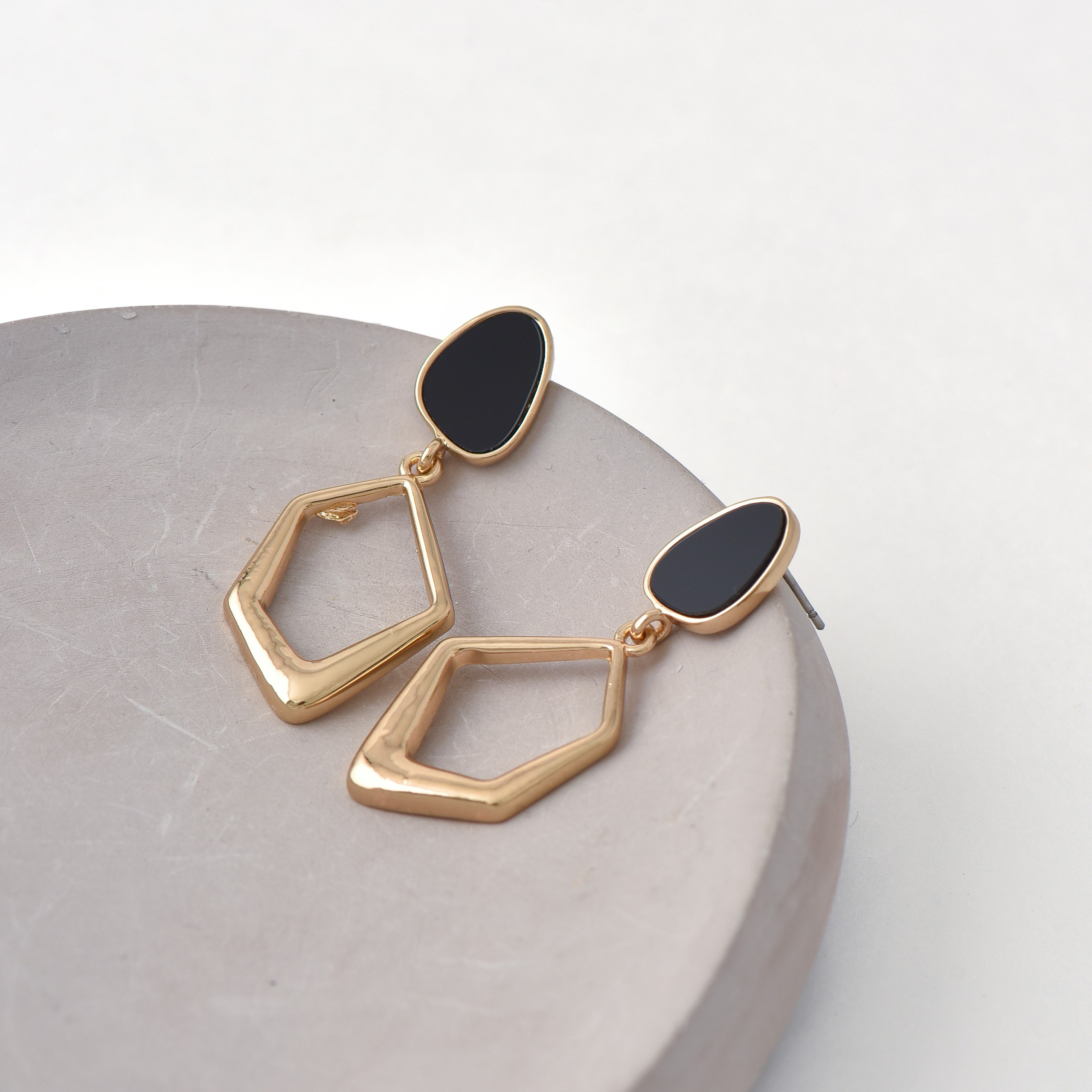 Украшения каталог. Контент фотограф и видеооператор для бизнеса в Москве и Калуге