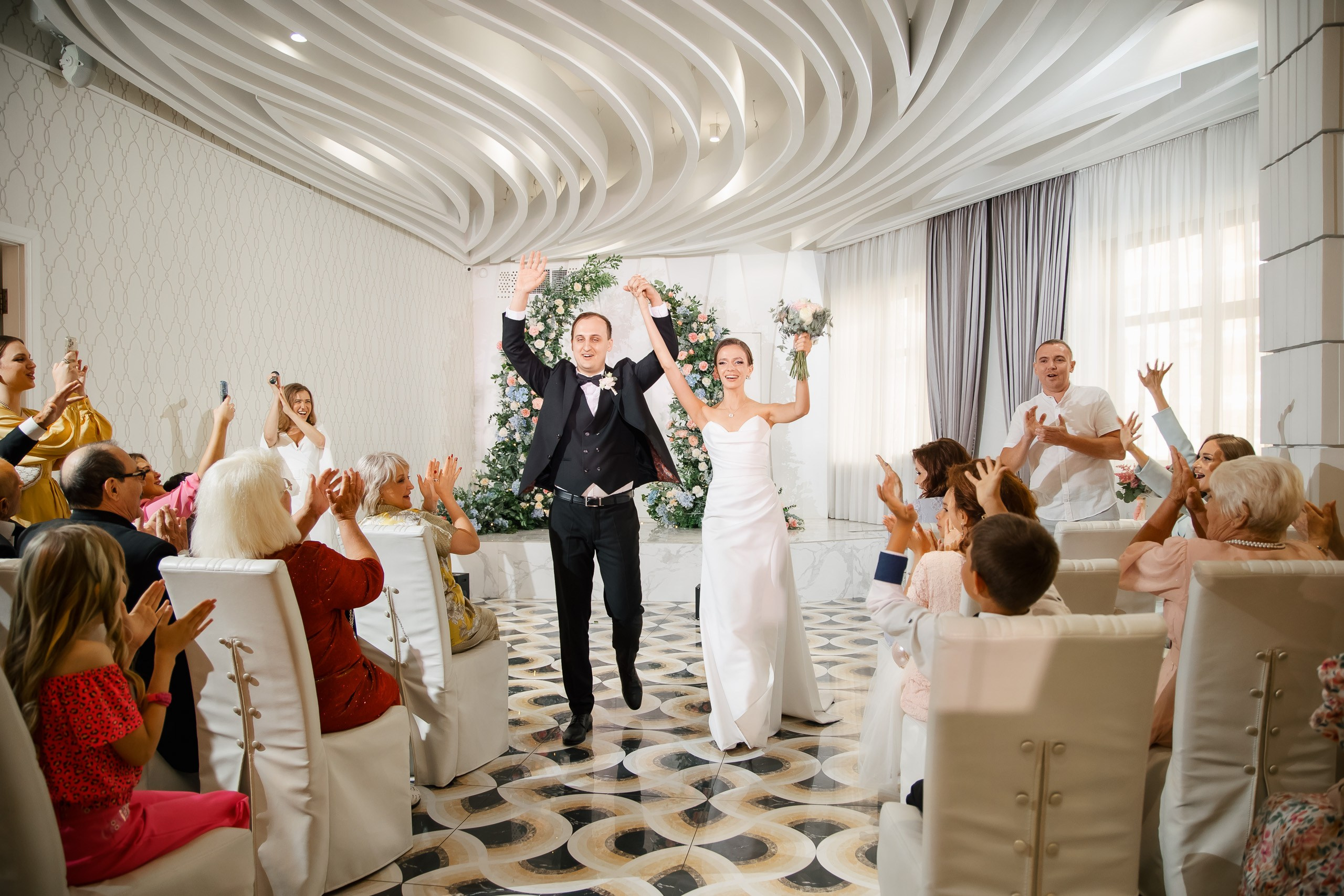 Вячеслав и Анастасия. Karas. Выездная.Полный день. Свадебный фотограф в Хабаровске