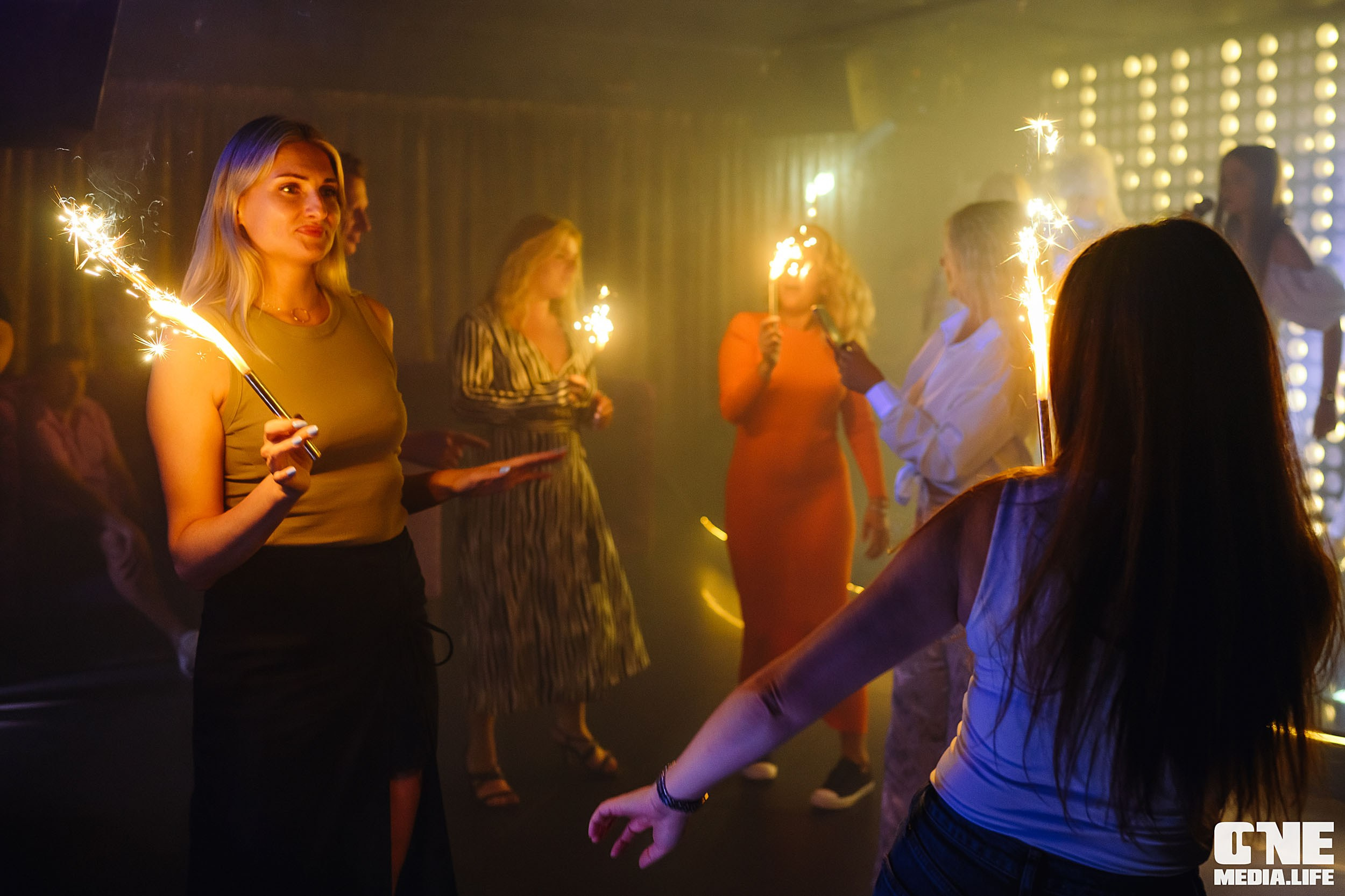 Фоторепортаж из караоке-клуба Эйфория. One Media Life: фоторепортажи, фотоотчеты с мероприятий и заведений