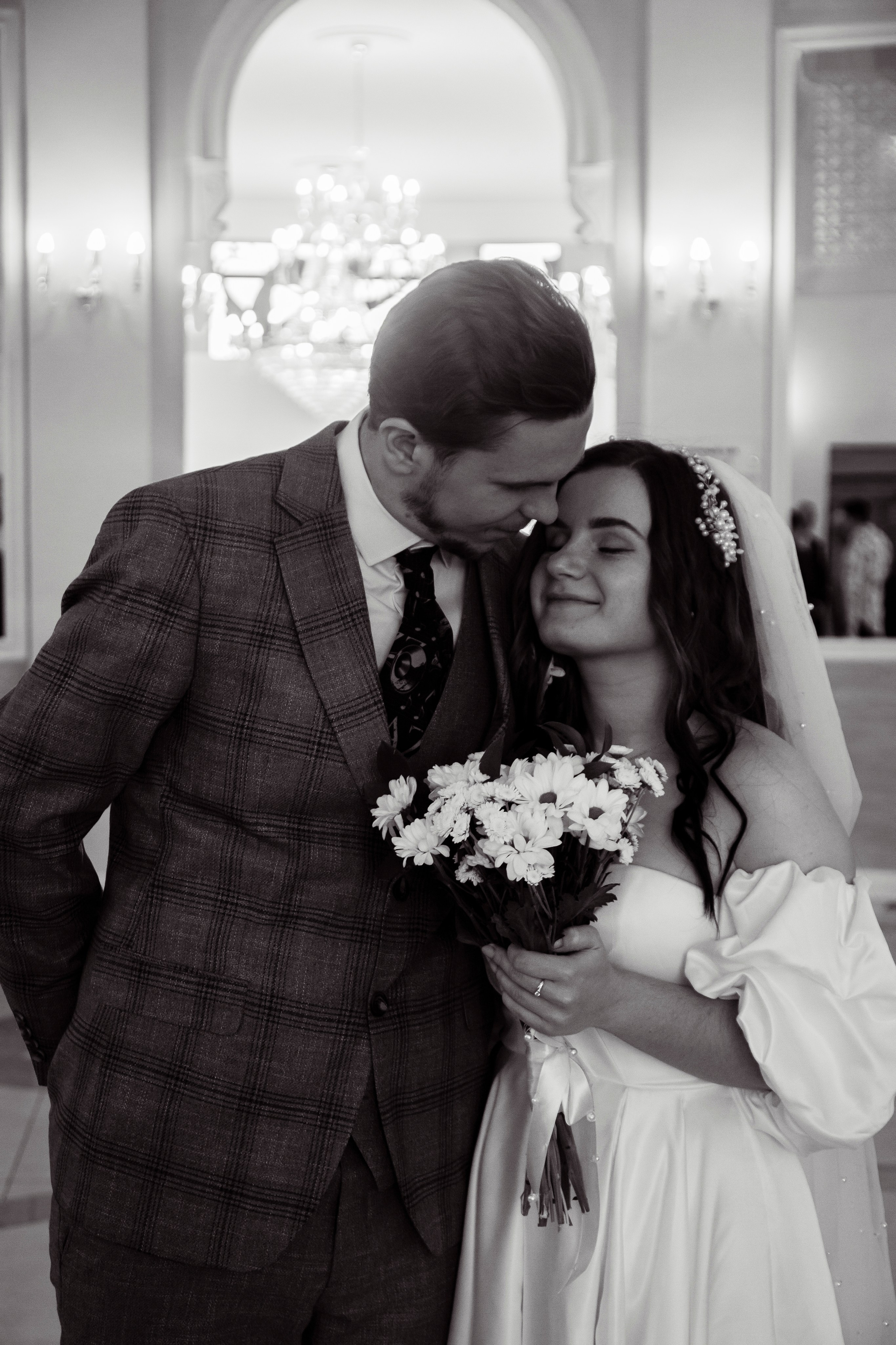 Свадебная фотосессия в Казани. Профессиональное фото в Казани: от идеи до результата. Фотограф Яна Мур