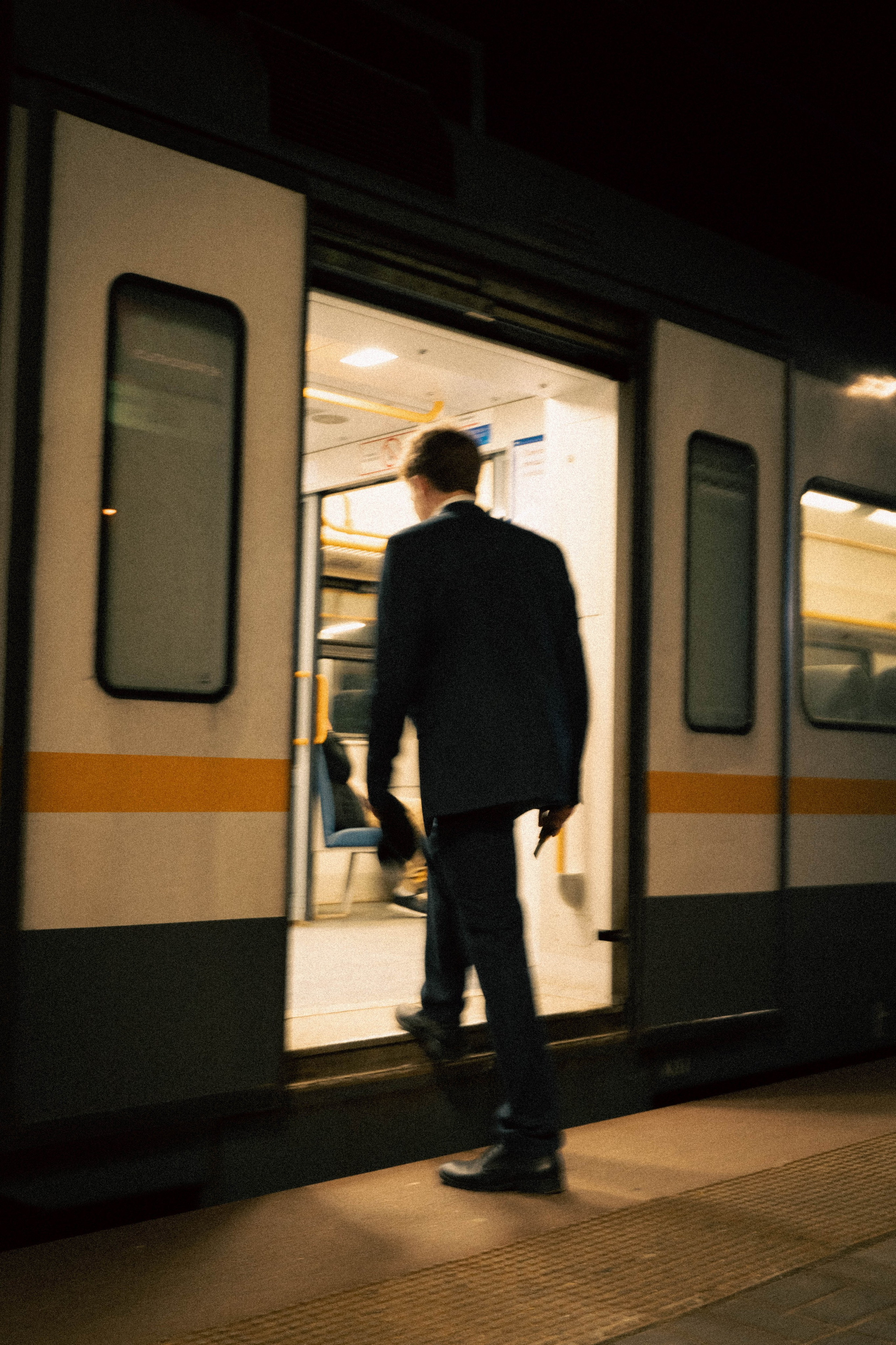 Джордж. Видео и Фото