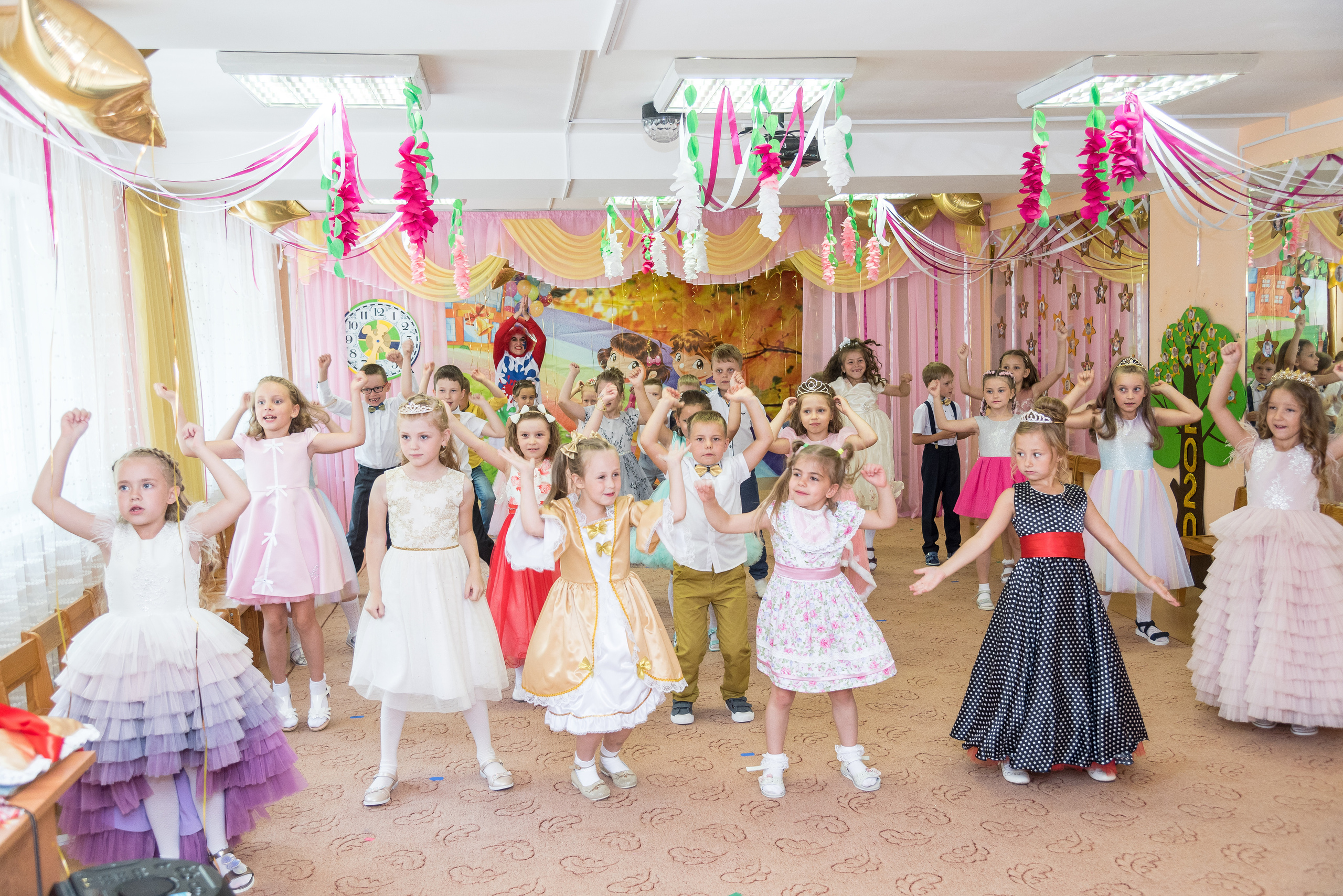 Выпускной праздник. Детский и школьный фотограф Екатерина Гонтаренко Новокузнецк