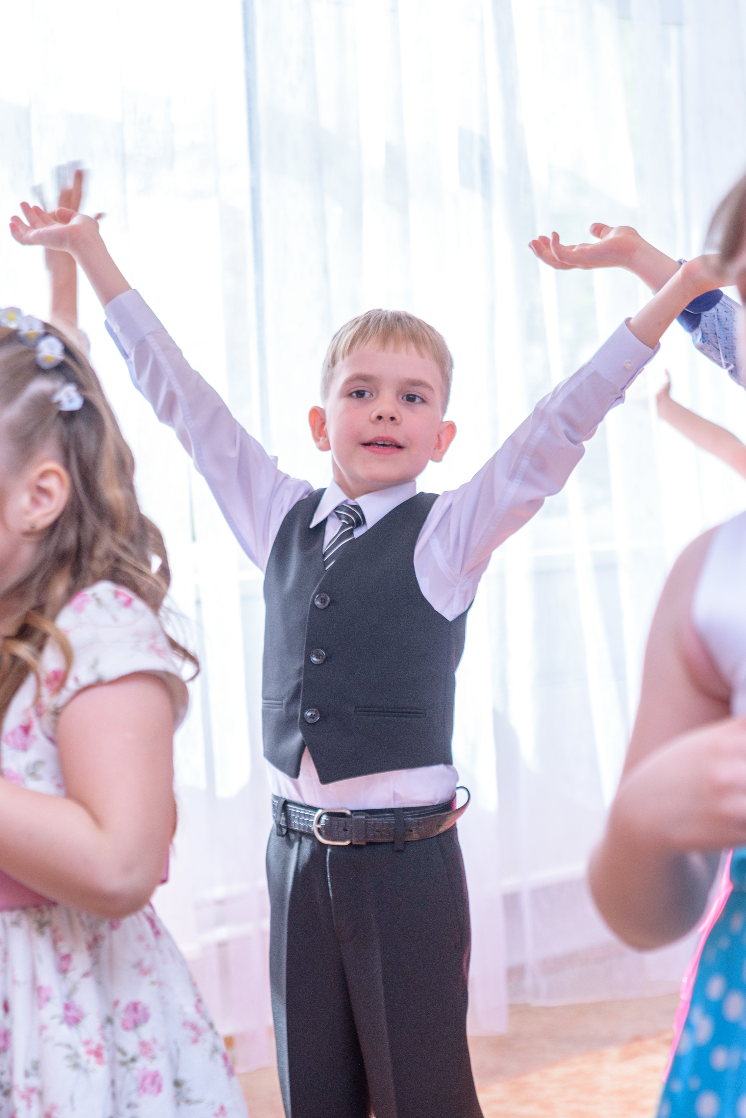 Выпускной праздник. Детский и школьный фотограф Екатерина Гонтаренко Новокузнецк