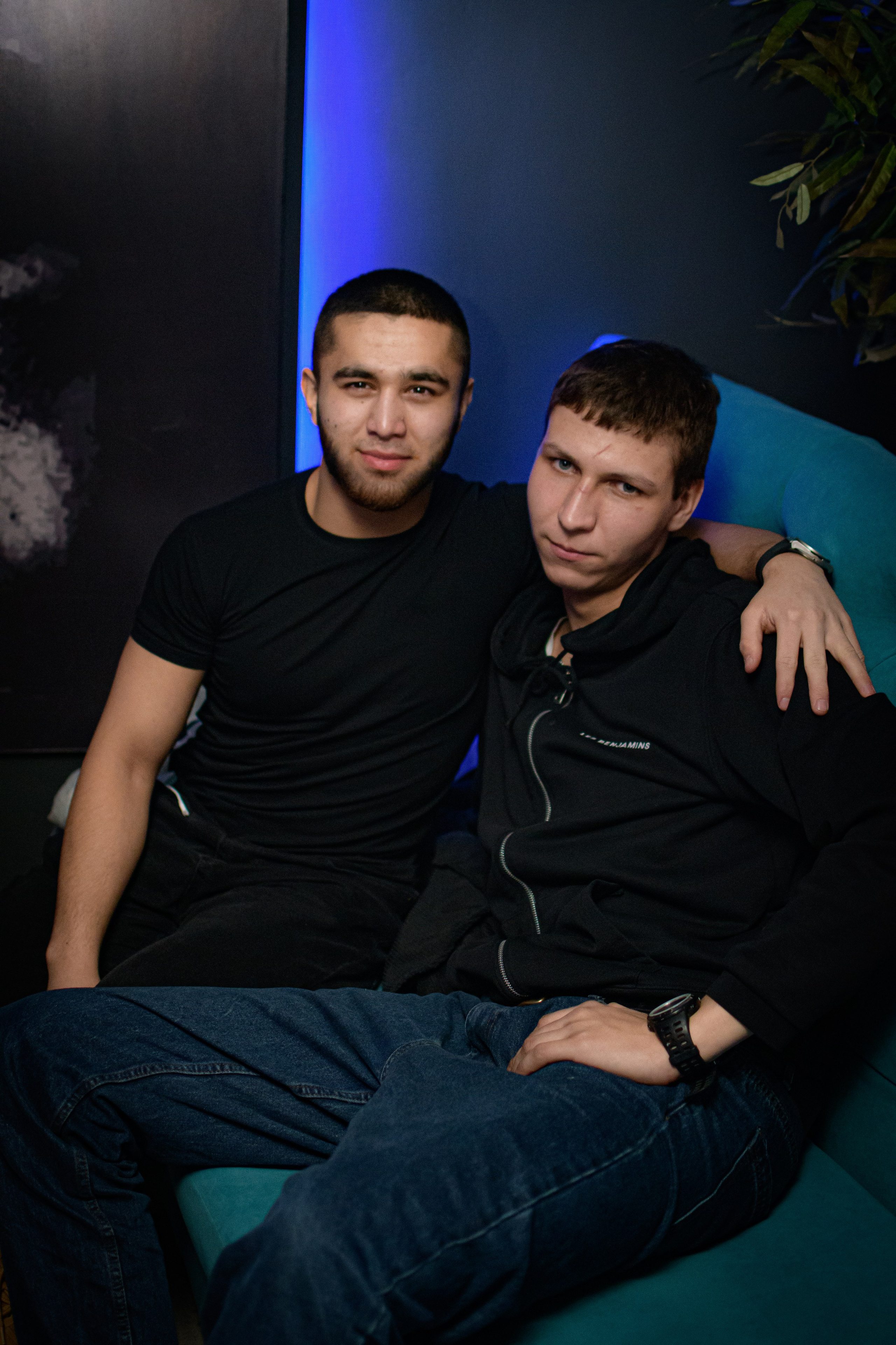 HOLLYWOOD / 6 YEARS. Photokarish