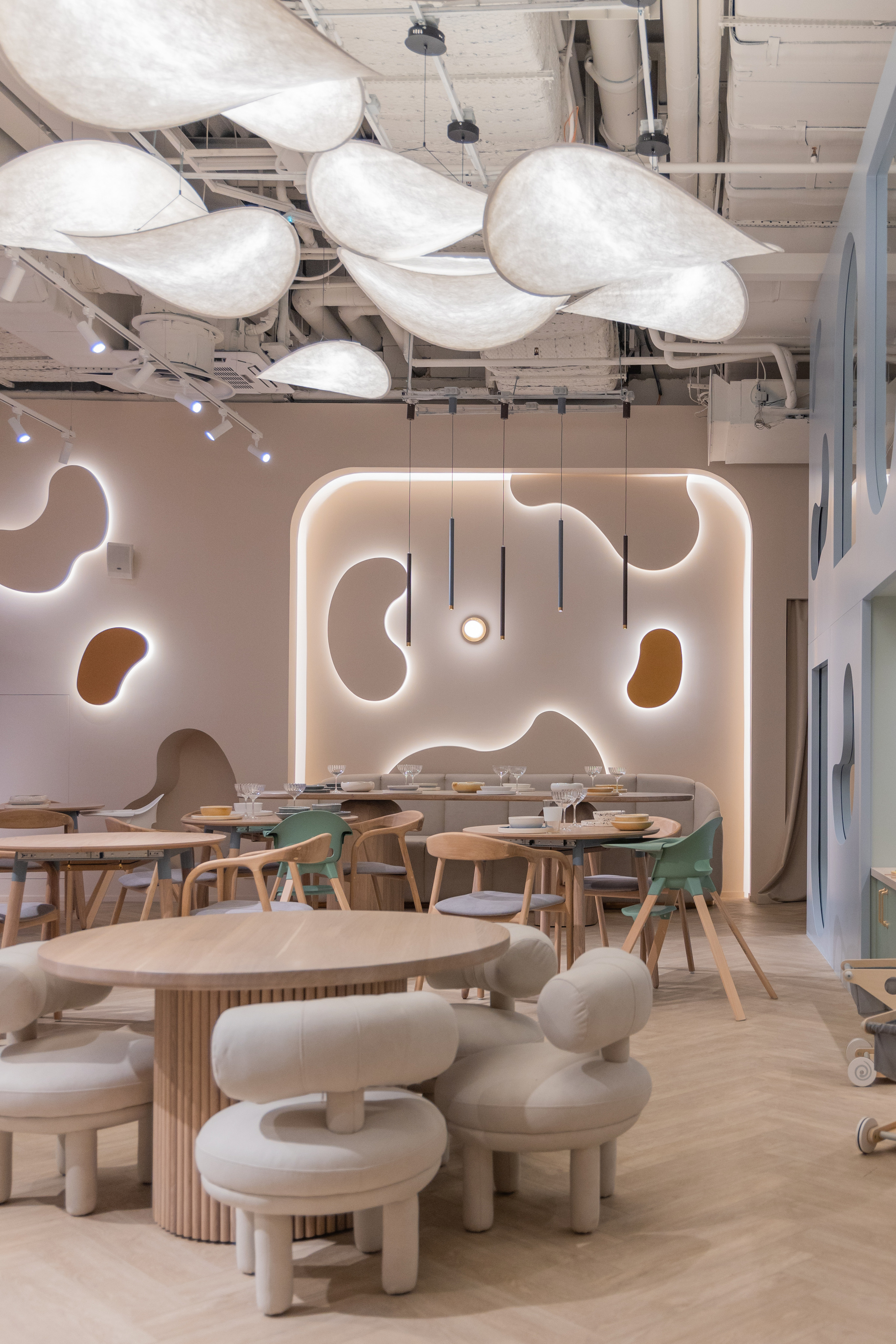 Family Bistro. Открытие. By Twins — фото и видео объединение в Санкт-Петербруге, Москве и Сочи