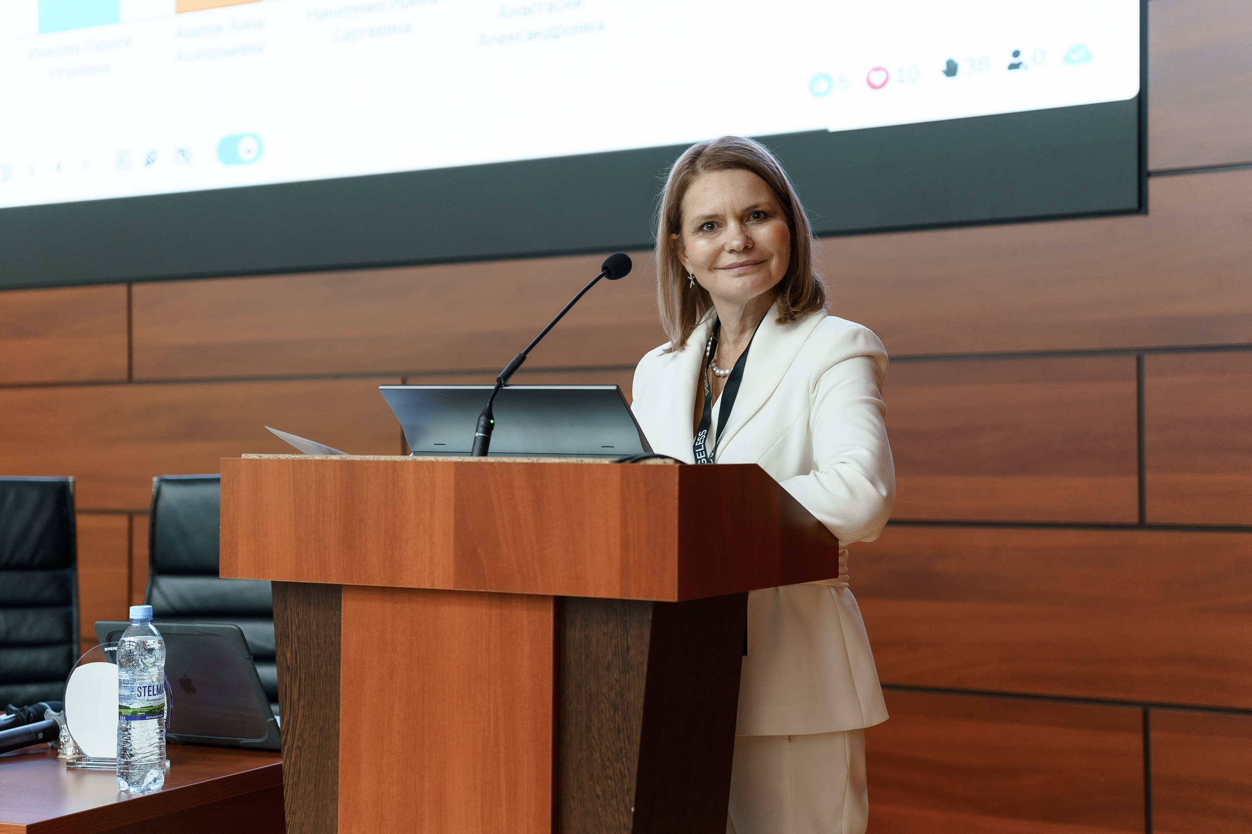 СПИКЕРЫ. PRO-AGELESS