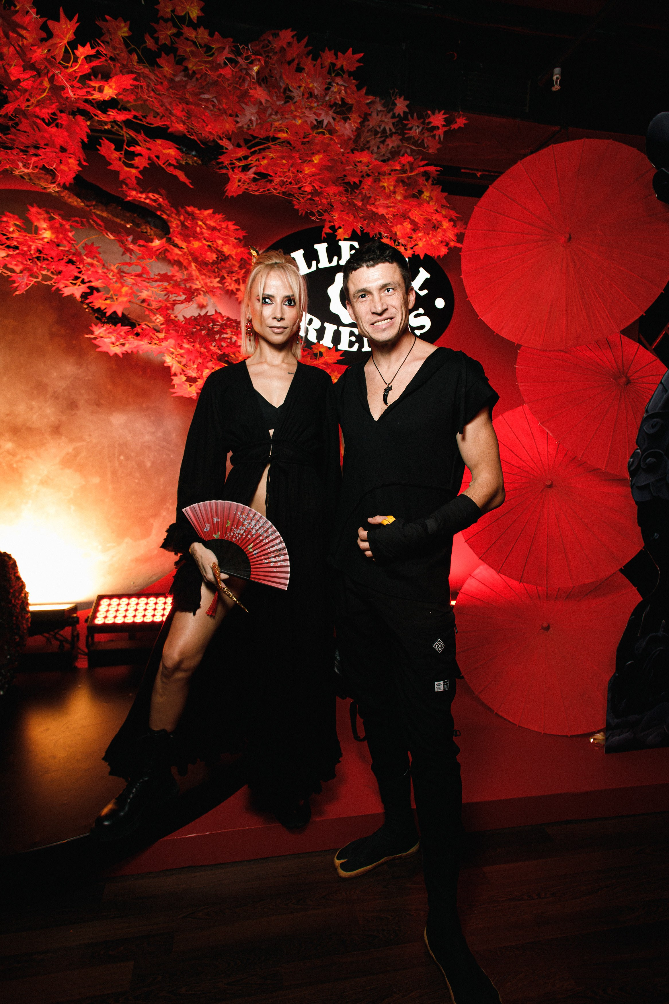 ILLEGAL FRIENDS | ASIA. СВОИ. ФОТООТЧЕТЫ-СОБЫТИЯ-МЕСТА