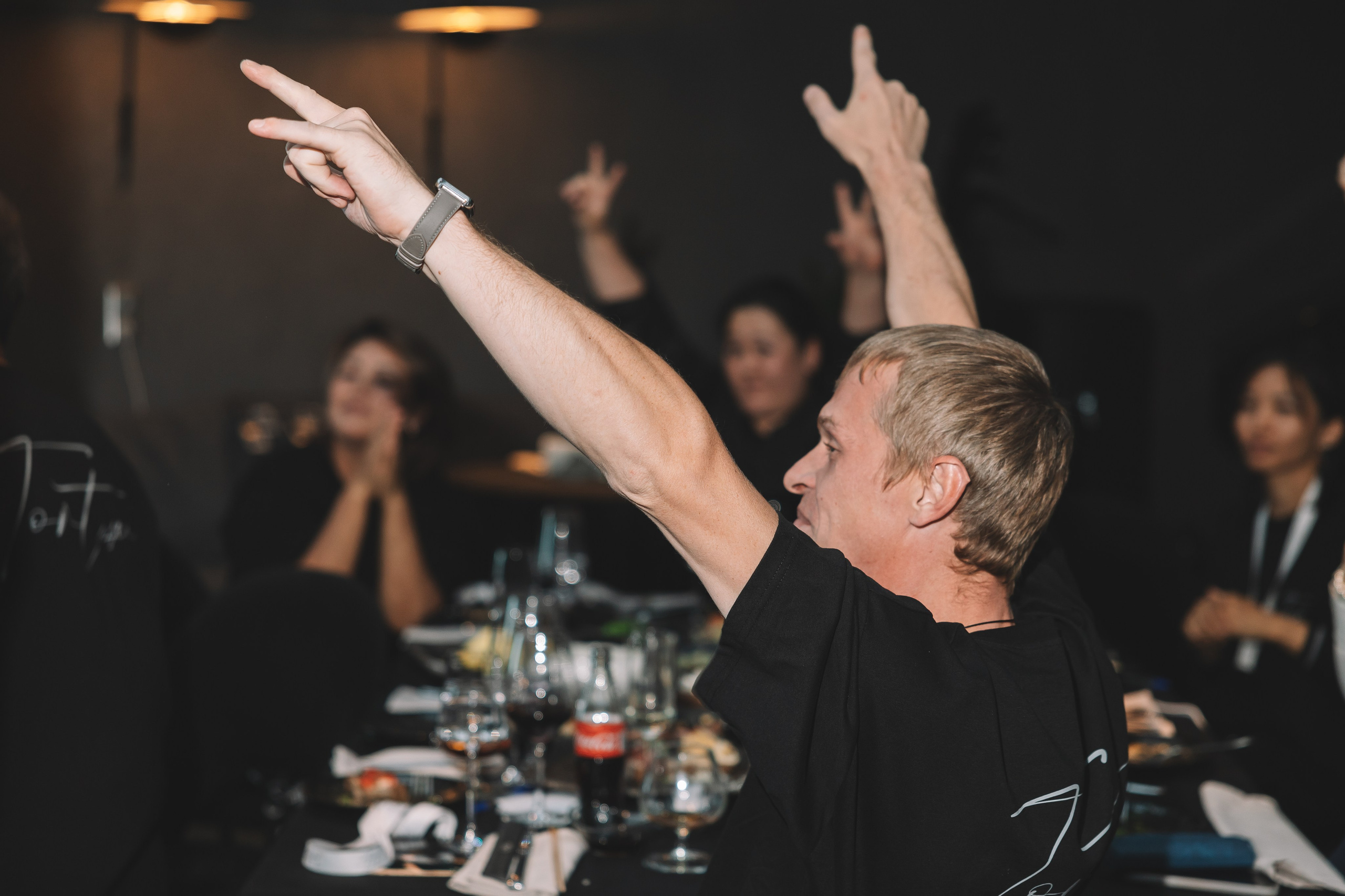 Репортажный фотограф на корпоратив, день рождения и другие мороприятия. Свадебный фотограф в Москве — Оскар Гелманов