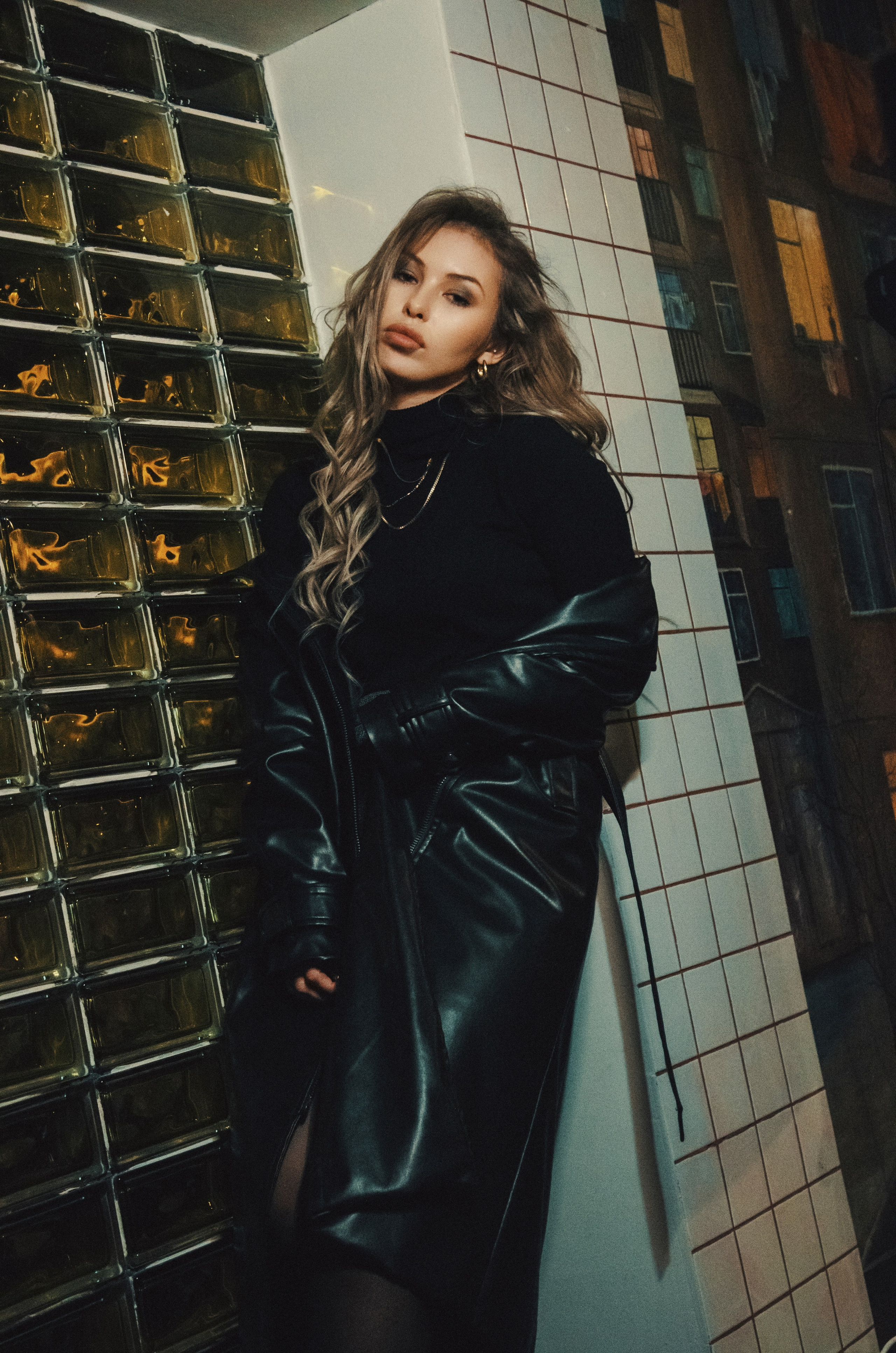 Съемка в стиле жены бандита. Фотографы в Тюмени Андрей и Лидия Войвод