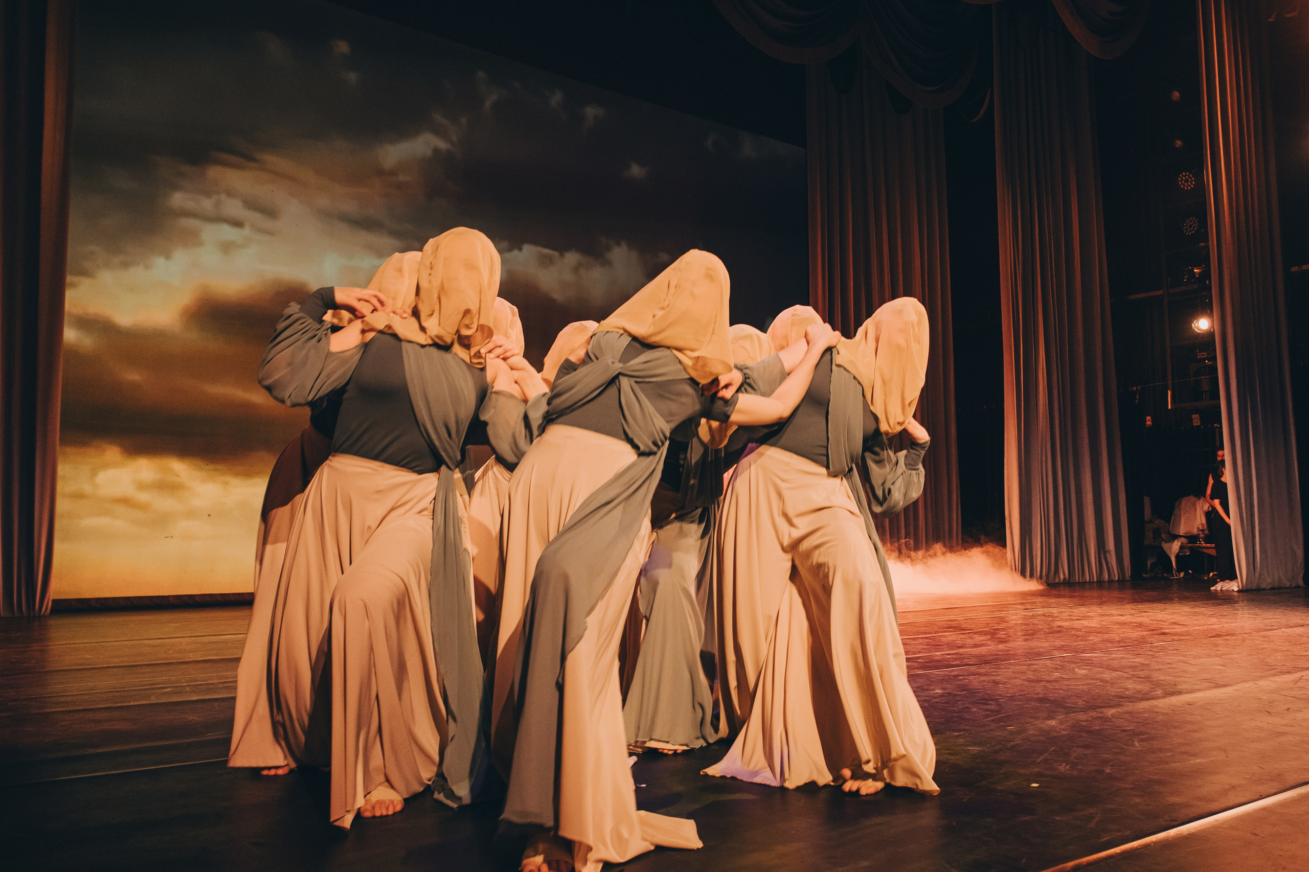 Танцевальный концерт. Фотограф в Иркутске Анна Мирошникова