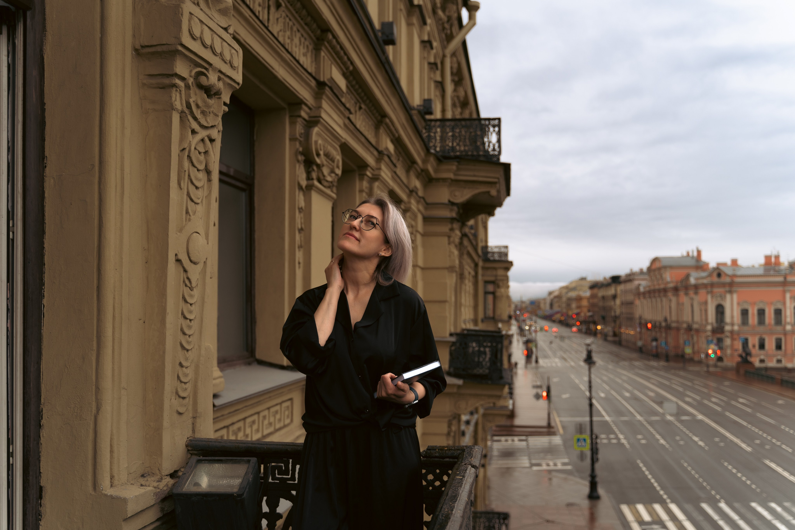 Таня и её семья 🤍 Она улыбнулась, и мне показалось, что весь мир стал светлее. — Эрих Мария Ремарк. Лайфстайл фотограф в Санкт-Петербурге — Наташа Шмидт