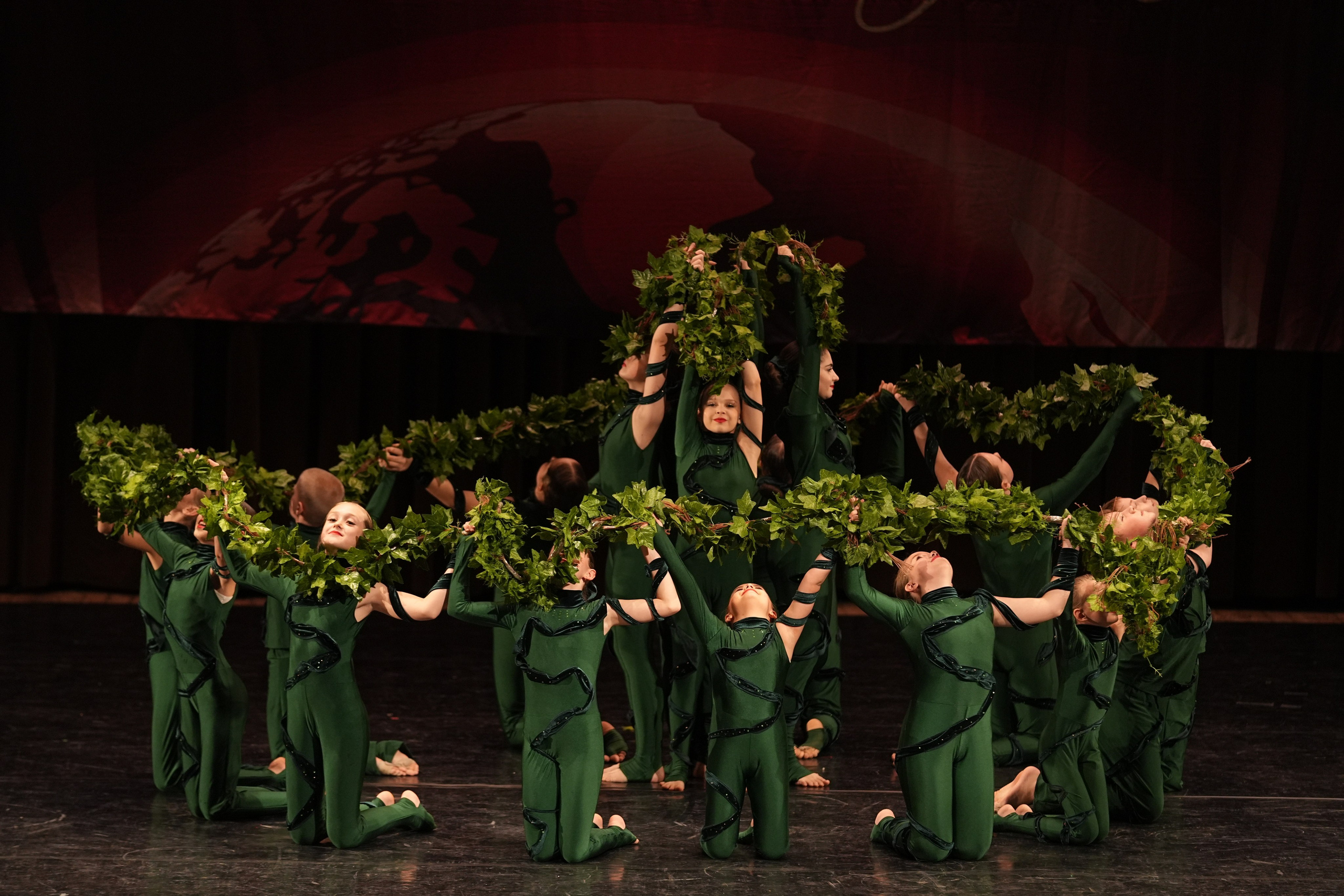 7 декабря, блок 2, г. Москва. Золотое яблочко