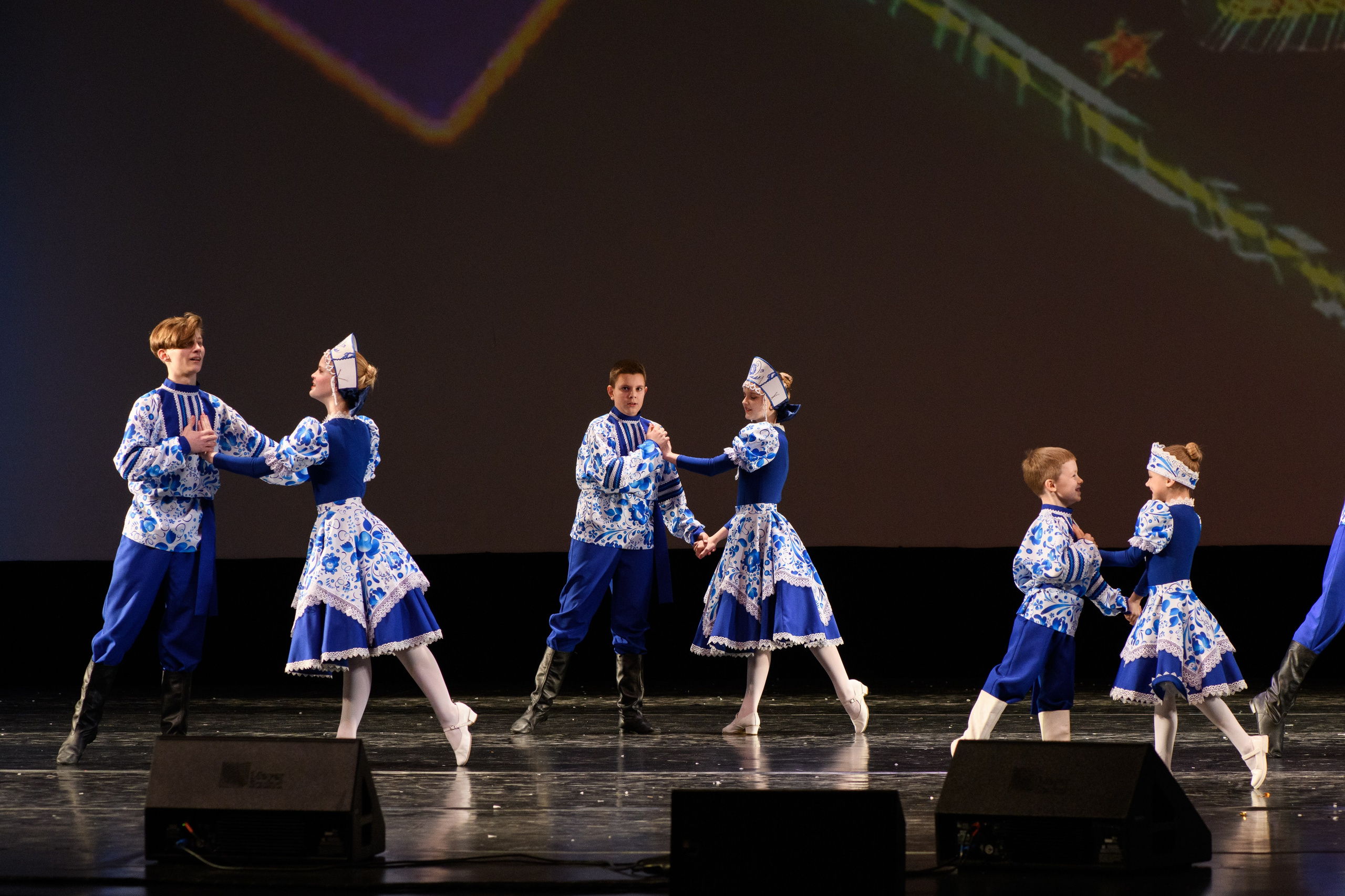 23 апреля, часть 2, БКЗ Октябрьский, г. Санкт-Петербург. Золотое яблочко