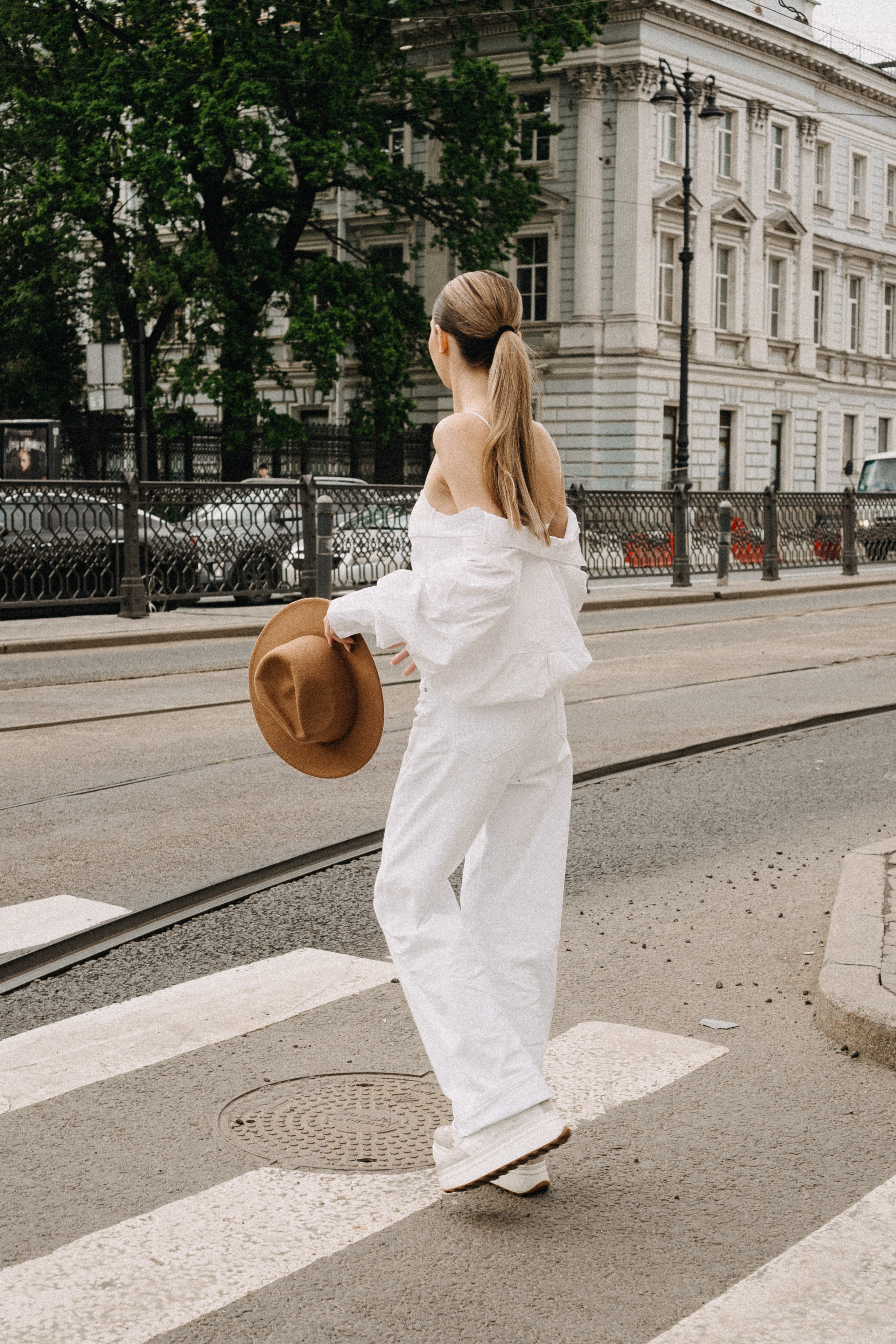 МЫ ГУЛЯЛИ ПРО КРЫШАМ ПИТЕРА. Профессиональный фотограф, Санкт-Петербург — Виктория Богомолова