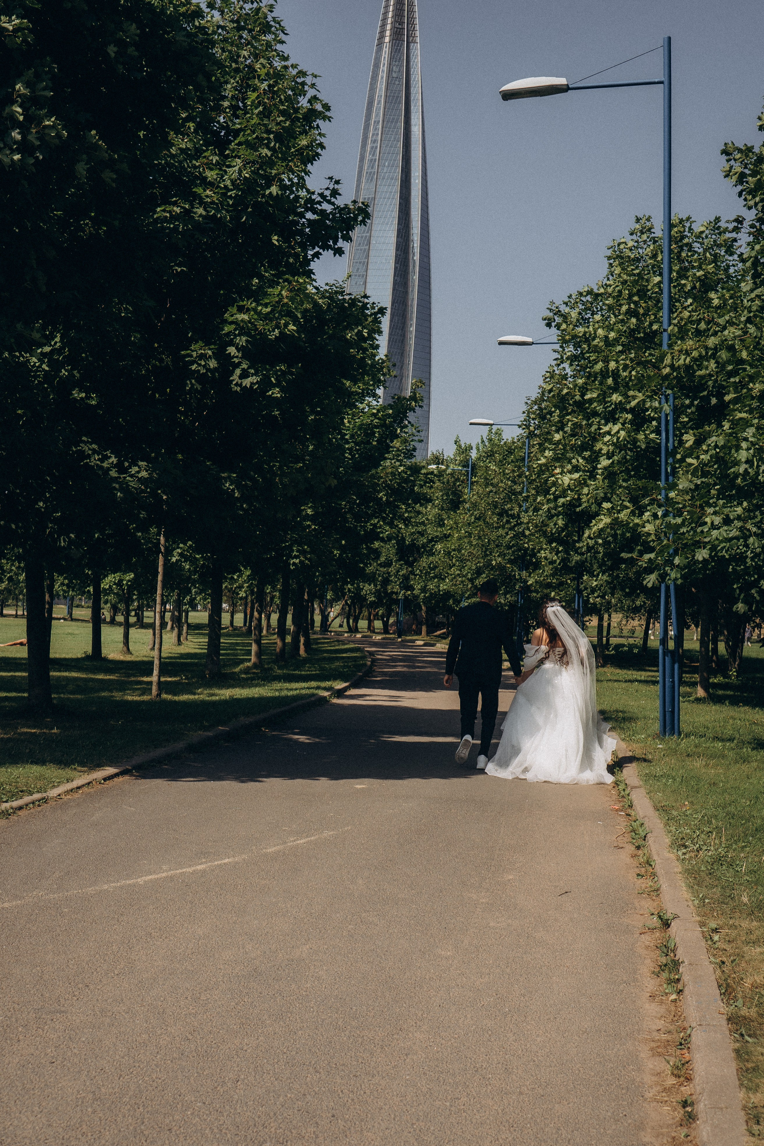СВАДЕБНАЯ СЬЕМК В ПАРКЕ 300-ЛЕТИЯ. Профессиональный фотограф, Санкт-Петербург — Виктория Богомолова