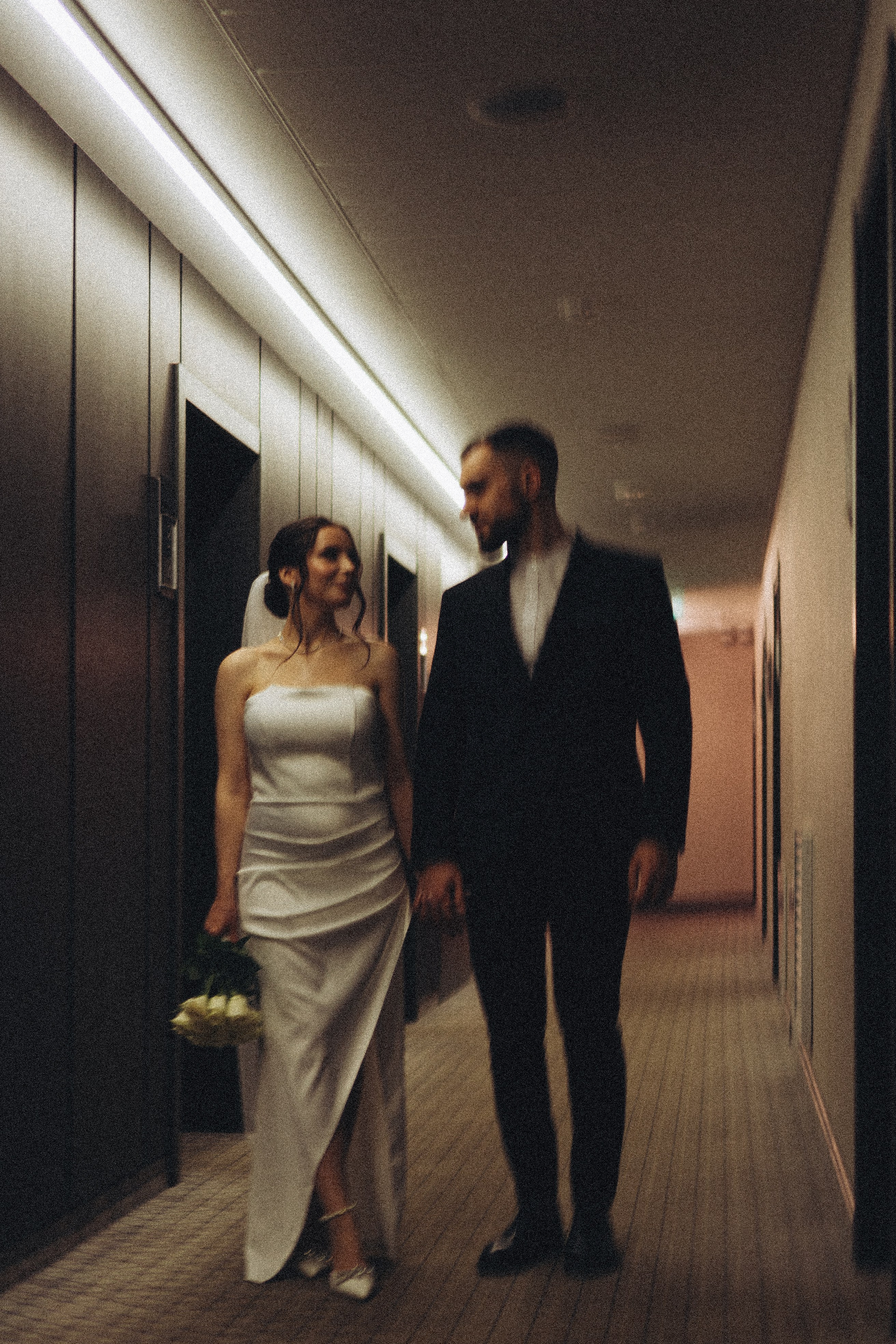 СВАДЕБНАЯ СЬЕМКА СБОРОВ ЖЕНИХА И НЕВЕСТЫ В ОТЕЛЕ И ТАКЖЕ ФОТОСЕССИИЯ В ОТЕЛЕЕ МЕГАПОЛИС БРЯНСК. Профессиональный фотограф, Санкт-Петербург — Виктория Богомолова