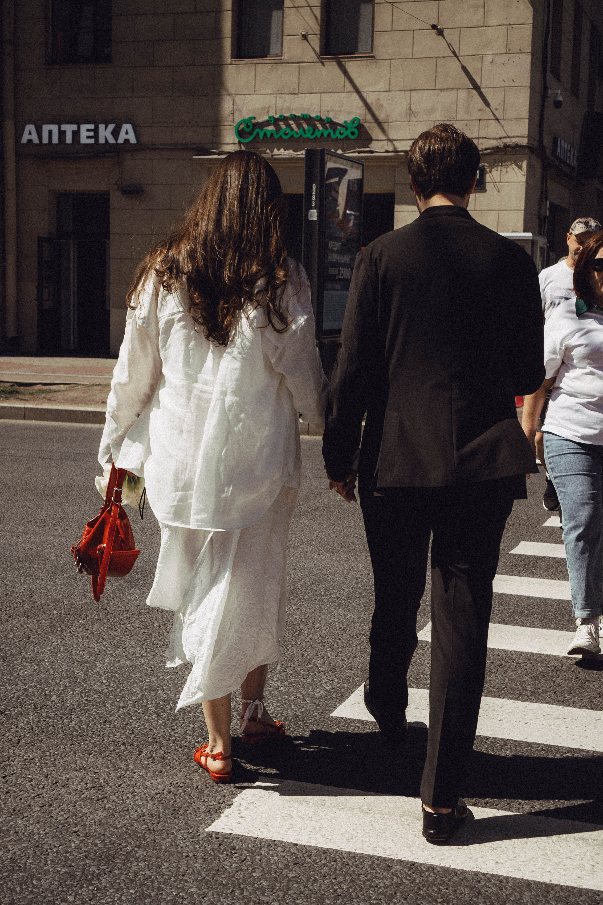 СВАДЕБНАЯ СЬЕМКА В ПАРКЕ ПОБЕДЫ И ПРОГУЛКА ПО МОСКОВСКОМУ ПРОСПЕКТУ. Профессиональный фотограф, Санкт-Петербург — Виктория Богомолова