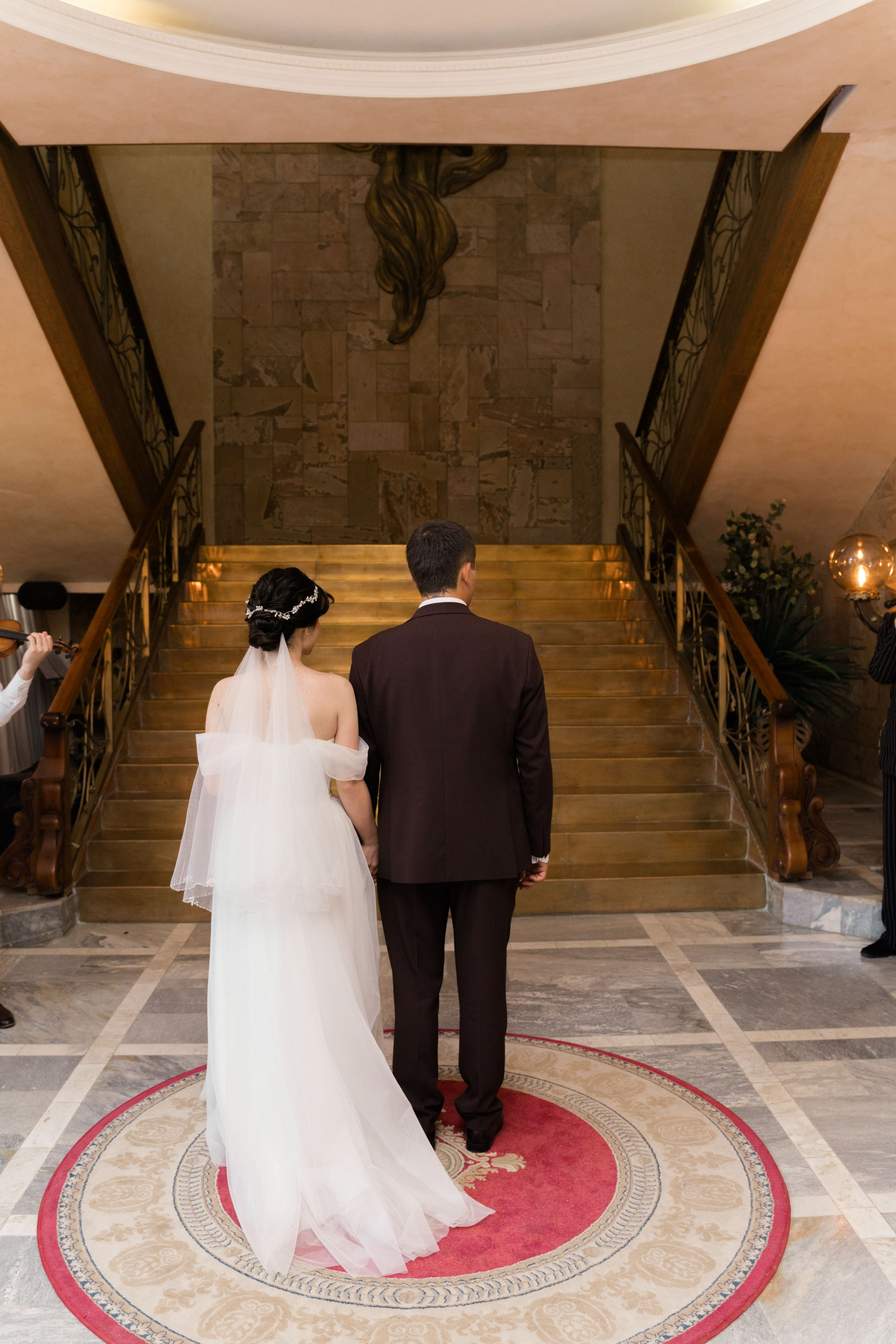 фотосессия внутри  Кировского ЗАГСа Ростов на&nbsp;Дону