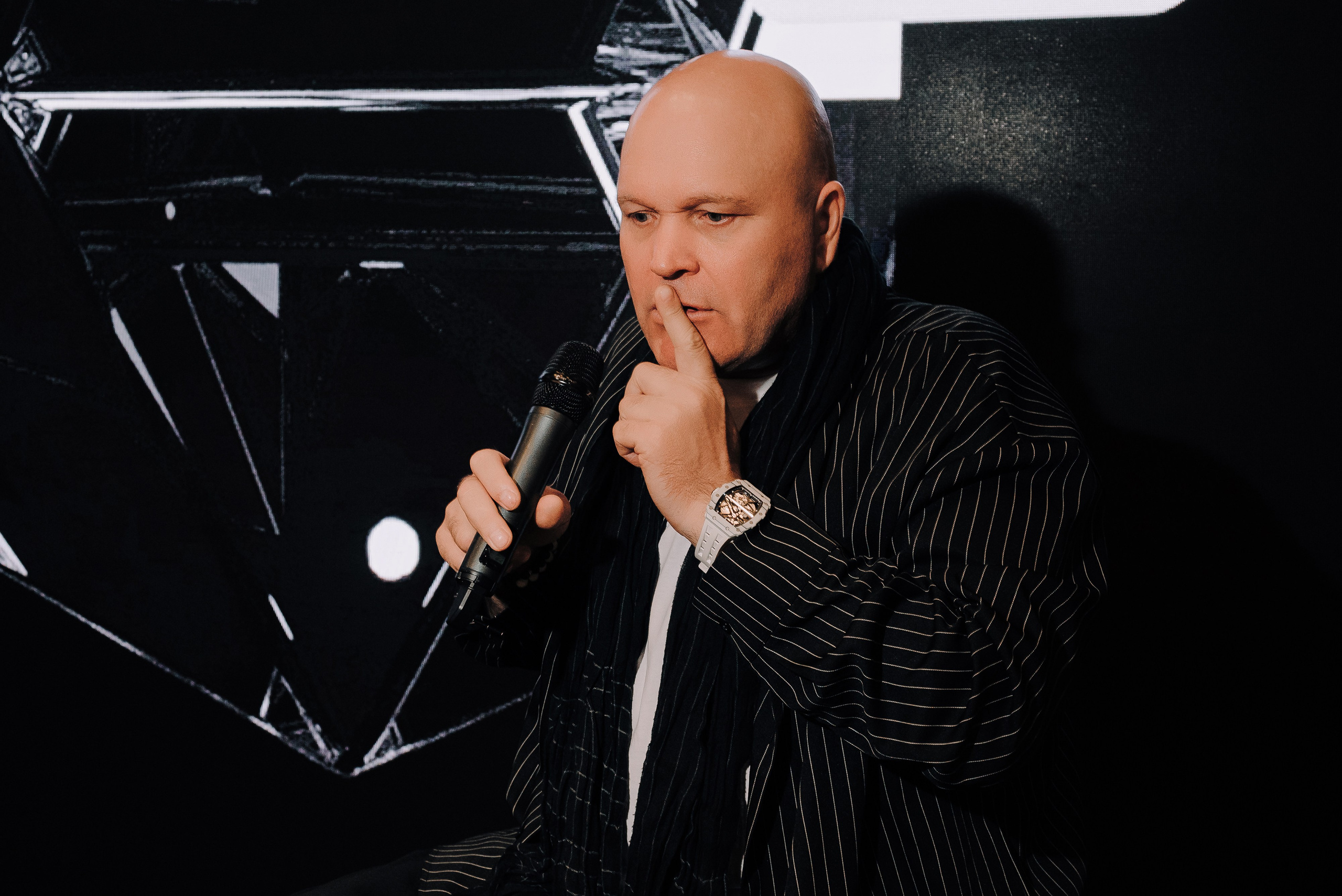 КОНФЕРЕНЦИЯ AMO CRM SIPUNI. Репортажный фотограф Зуев Роман г. Челябинск